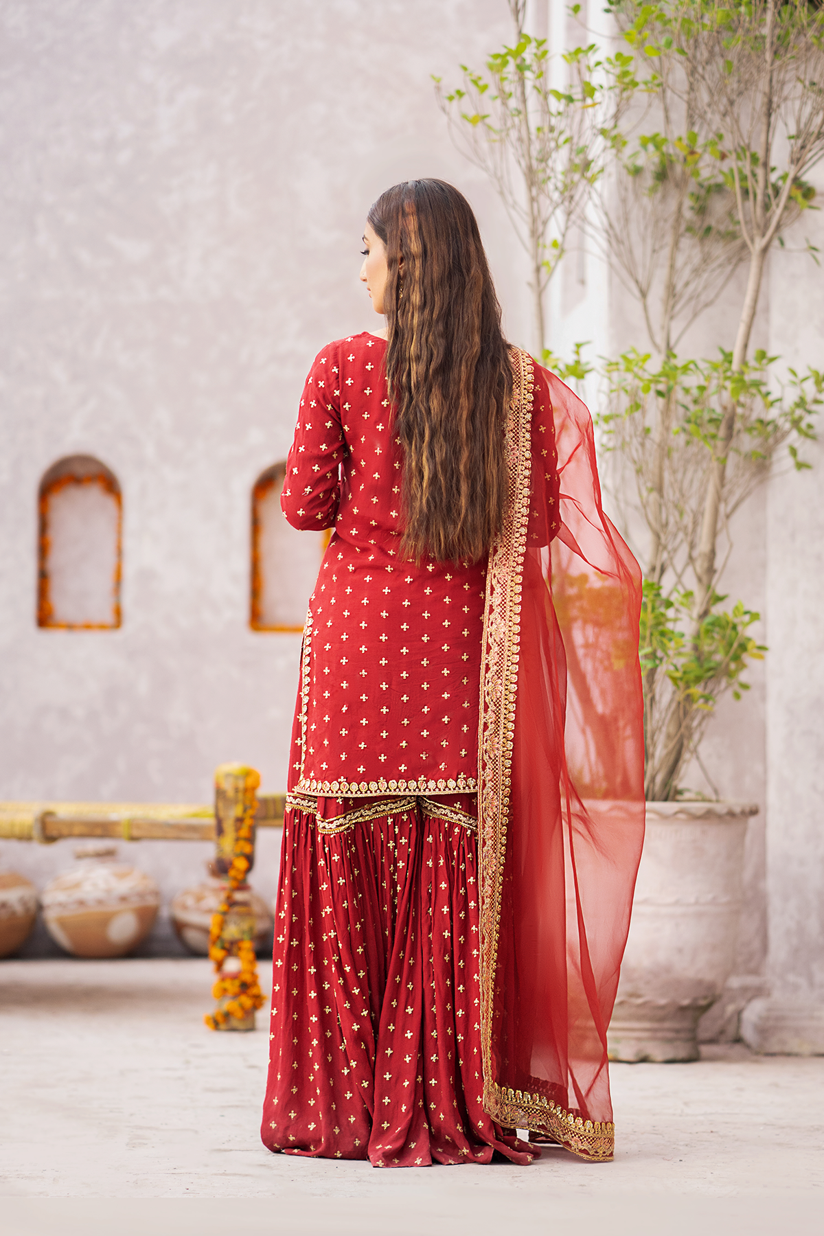 Erum Khan | Sakhiyan Formals | GULAB - by - Libasekhas UK - Registered Vendor of : Erum Khan - 100% Original Designer Dresss