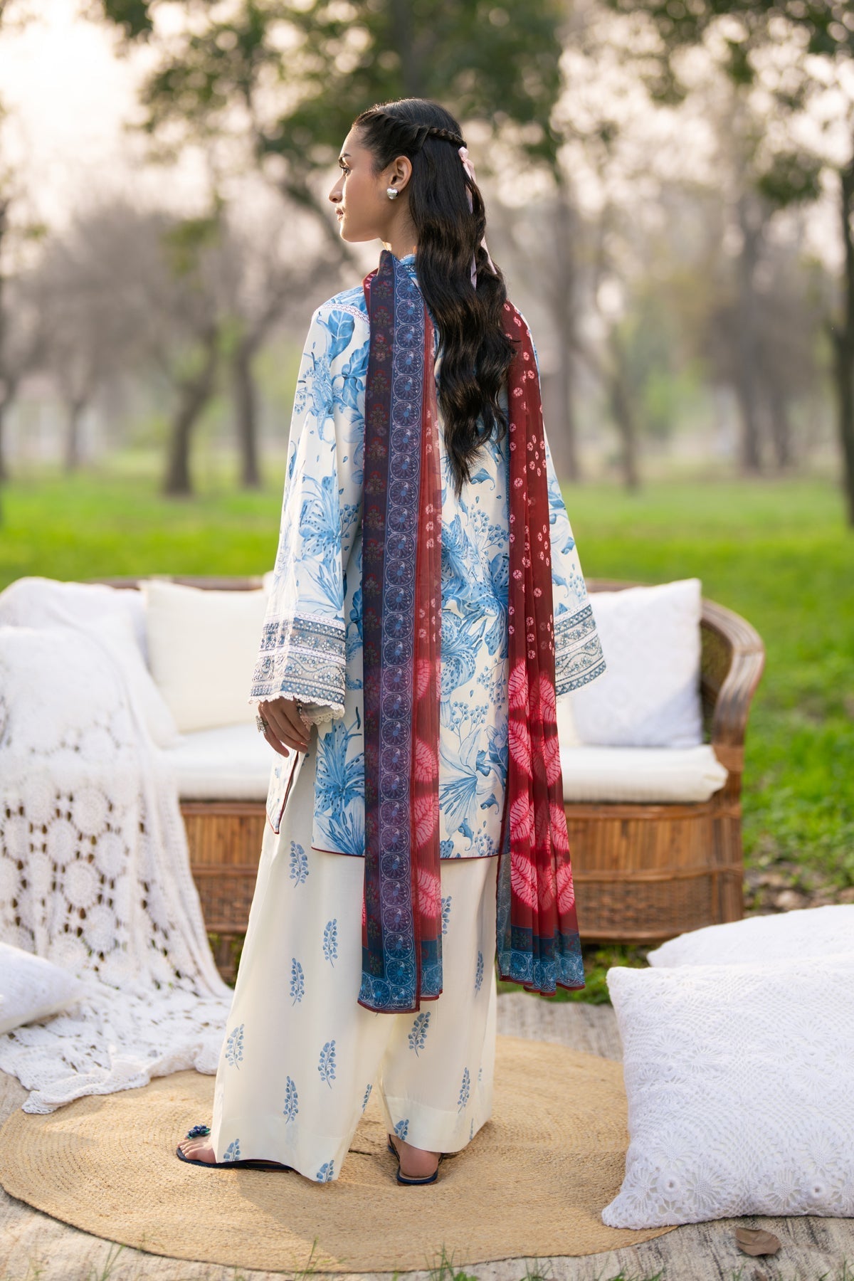 Xenia Formals | Sun Seeking | ELARIS - by Libasekhas UK - Registered Vendor of : Xenia Formals - 100% Original Designer Dress
