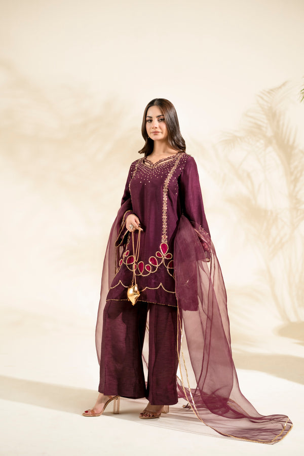 Faiza Faisal | Elara Luxury Pret | PLUM ROYALE - by Libasekhas UK - Registered Vendor of : Faiza Faisal - 100% Original Designer Dress