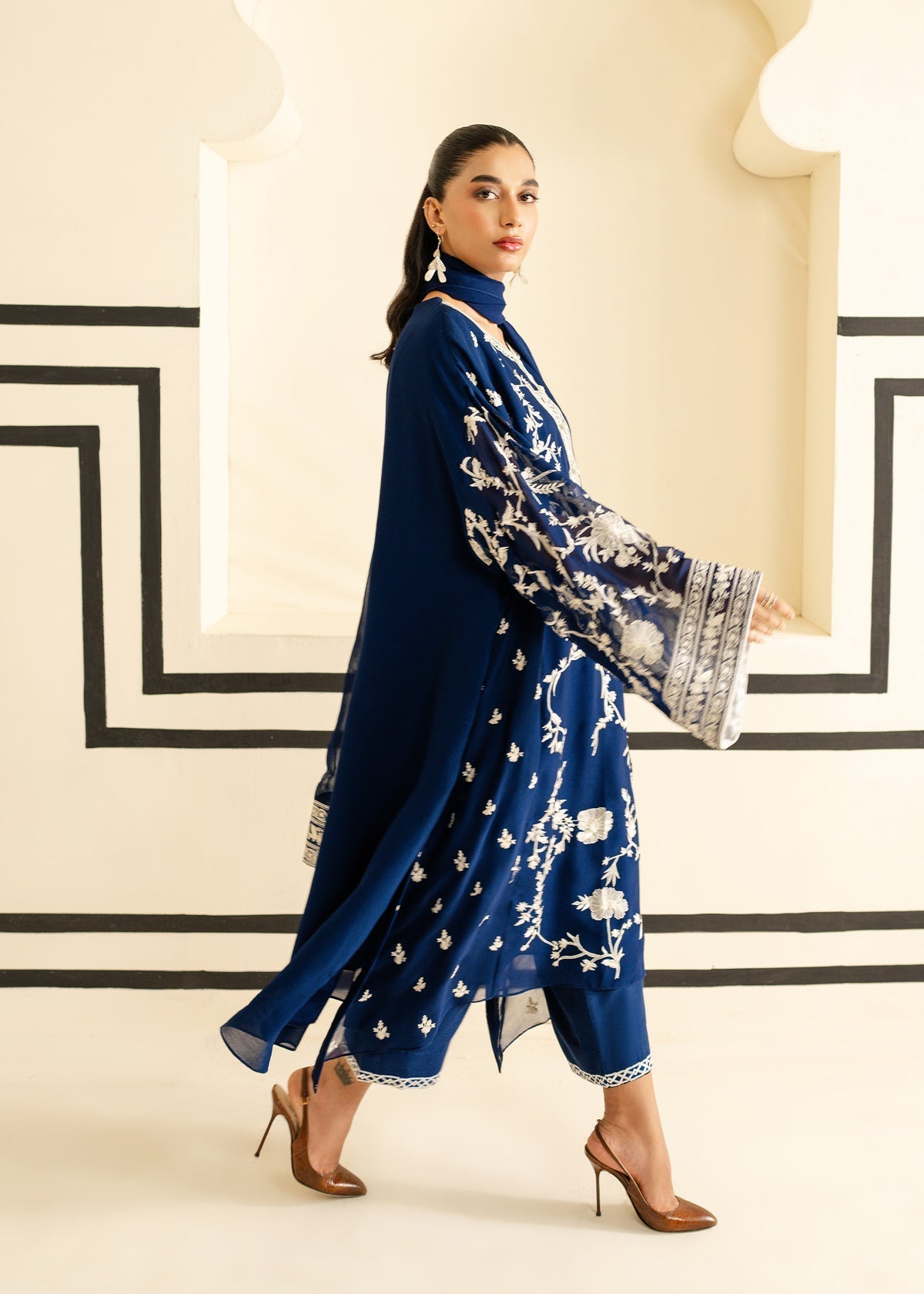 Mahgul | Nooreh Luxe | Nocturne Bloom - by - Libasekhas UK - Registered Vendor of : Mahgul - 100% Original Designer Dresss