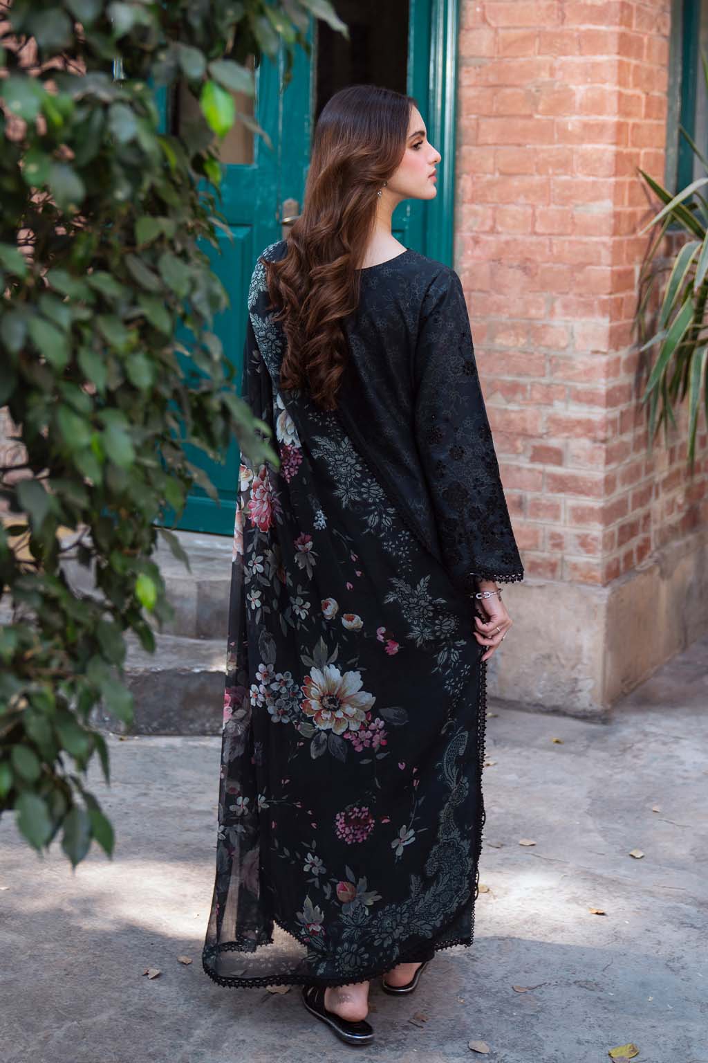 Neeshay | Summer Lines Printkari 25 | OBSIDIAN - by - Libasekhas UK - Registered Vendor of : Neeshay - 100% Original Designer Dresss