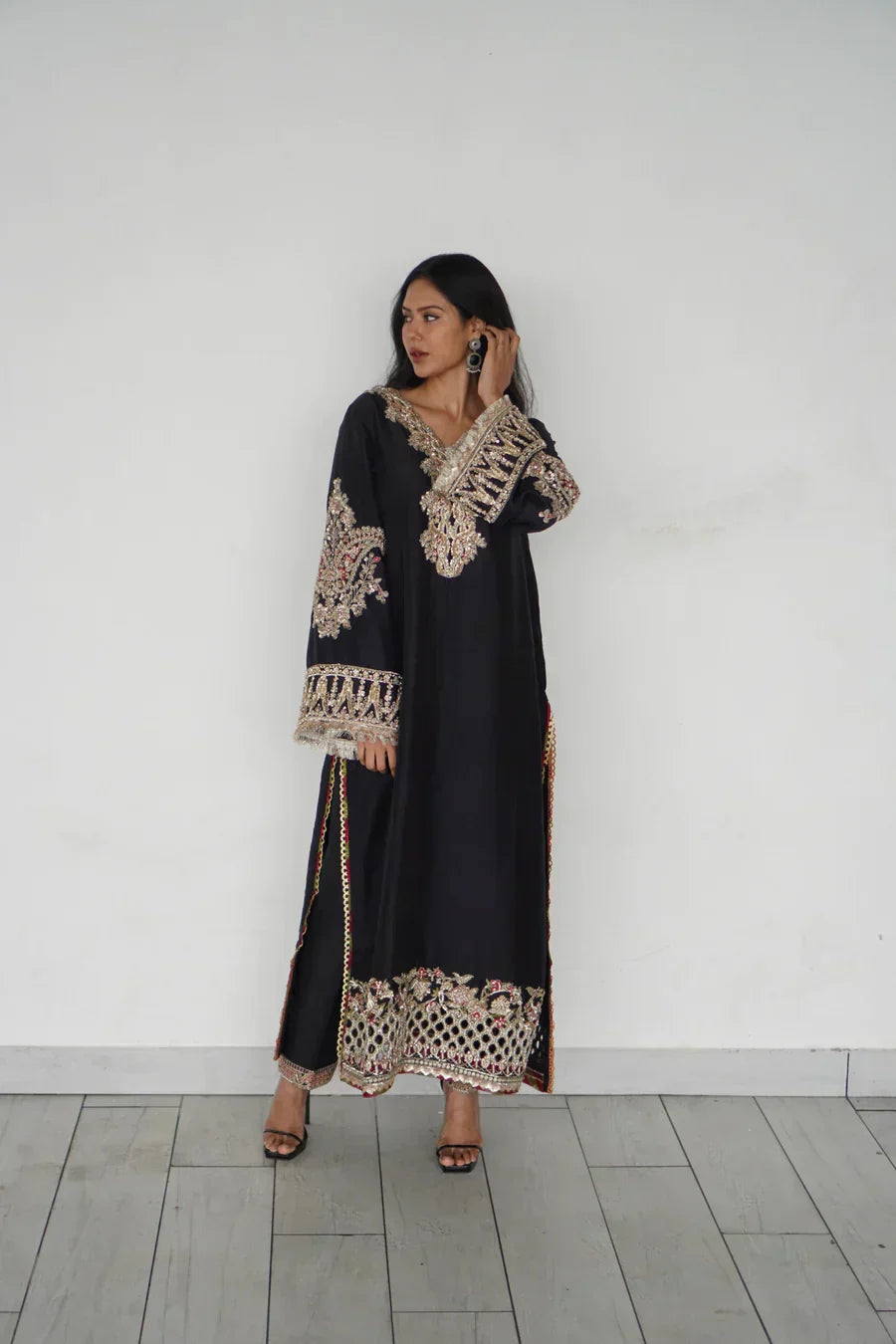 Maryum Hussain | Laani Luxury Pret | Sonam Bajwa - by - Libasekhas UK - Registered Vendor of : Maryam Hussain - 100% Original Designer Dresss