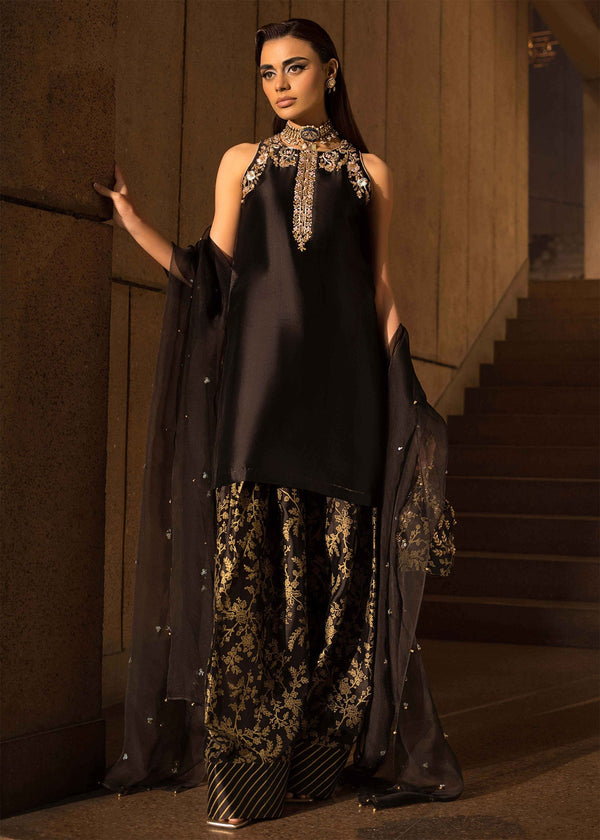 Mahum Asad | Dream a Little Dream of Me | Exposed - by - Libasekhas UK - Registered Vendor of : Mahum Asad - 100% Original Designer Dresss
