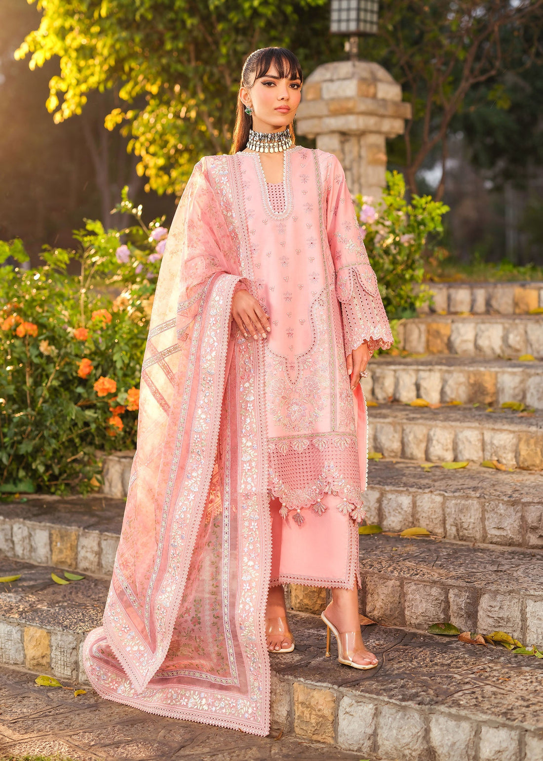 Zarizaa | Echelon Lawn | DREAMTINT - by Libasekhas UK - Registered Vendor of : Zarizaa - 100% Original Designer Dress