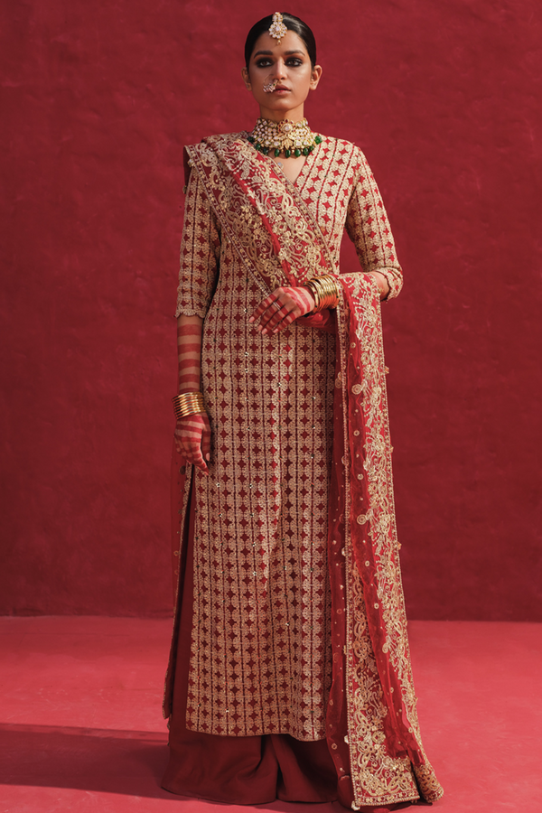 Erum Khan | Laal Rang | NIGAAR - by - Libasekhas UK - Registered Vendor of : Erum Khan - 100% Original Designer Dresss