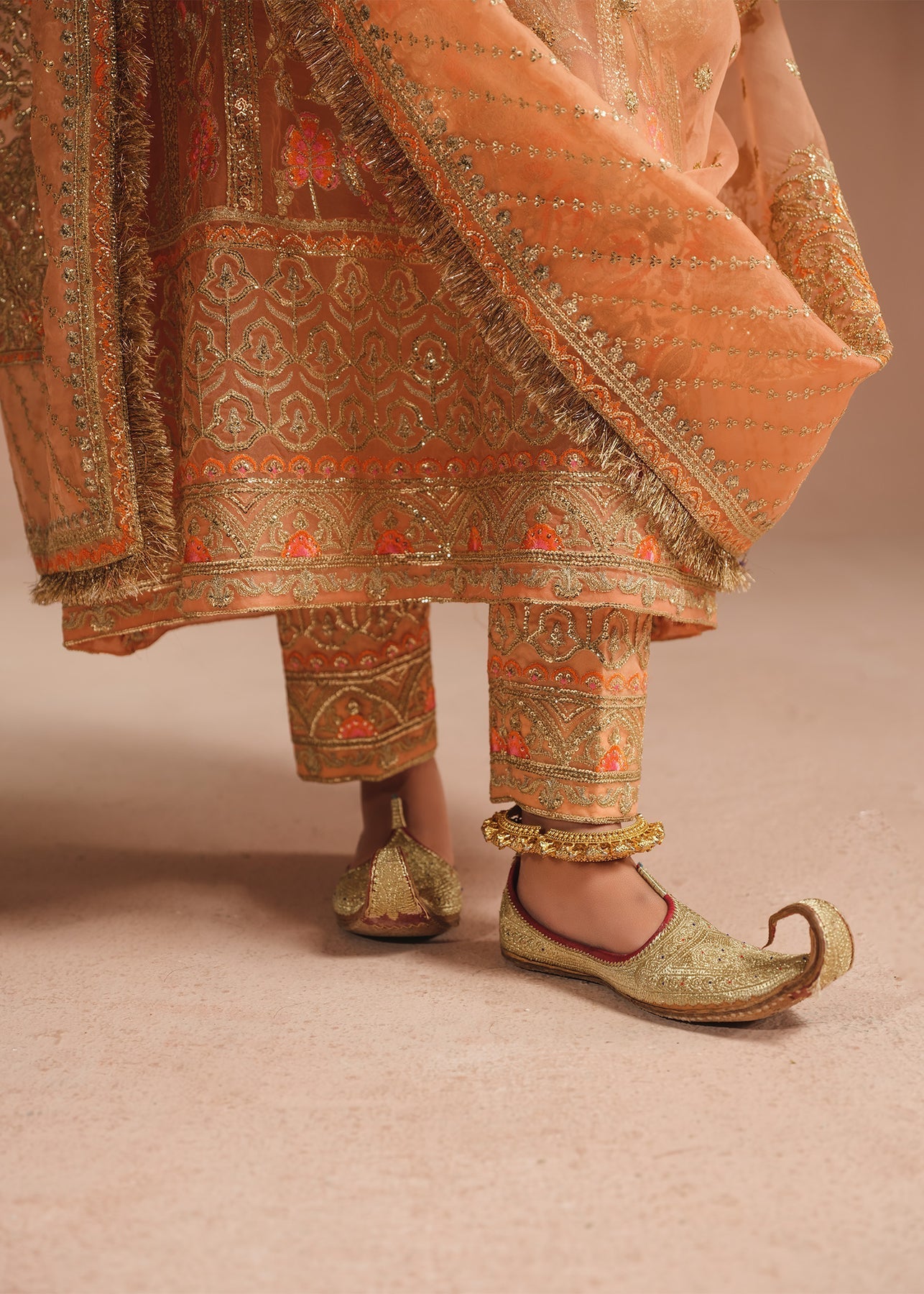 Ali Xeeshan | Prime Time | Rubab - by Libasekhas - Registered Vendor of : Ali Xeeshan - 100% Original Designer Dress