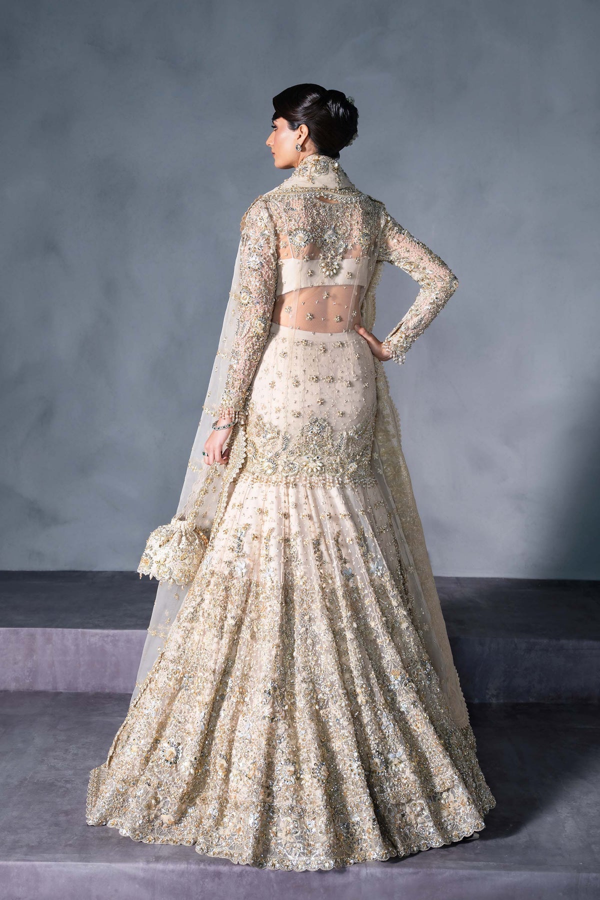 Akbar Aslam | Bridal Dresses | Calisse - by Libasekhas UK - Registered Vendor of : Akbar Aslam - 100% Original Designer Dress