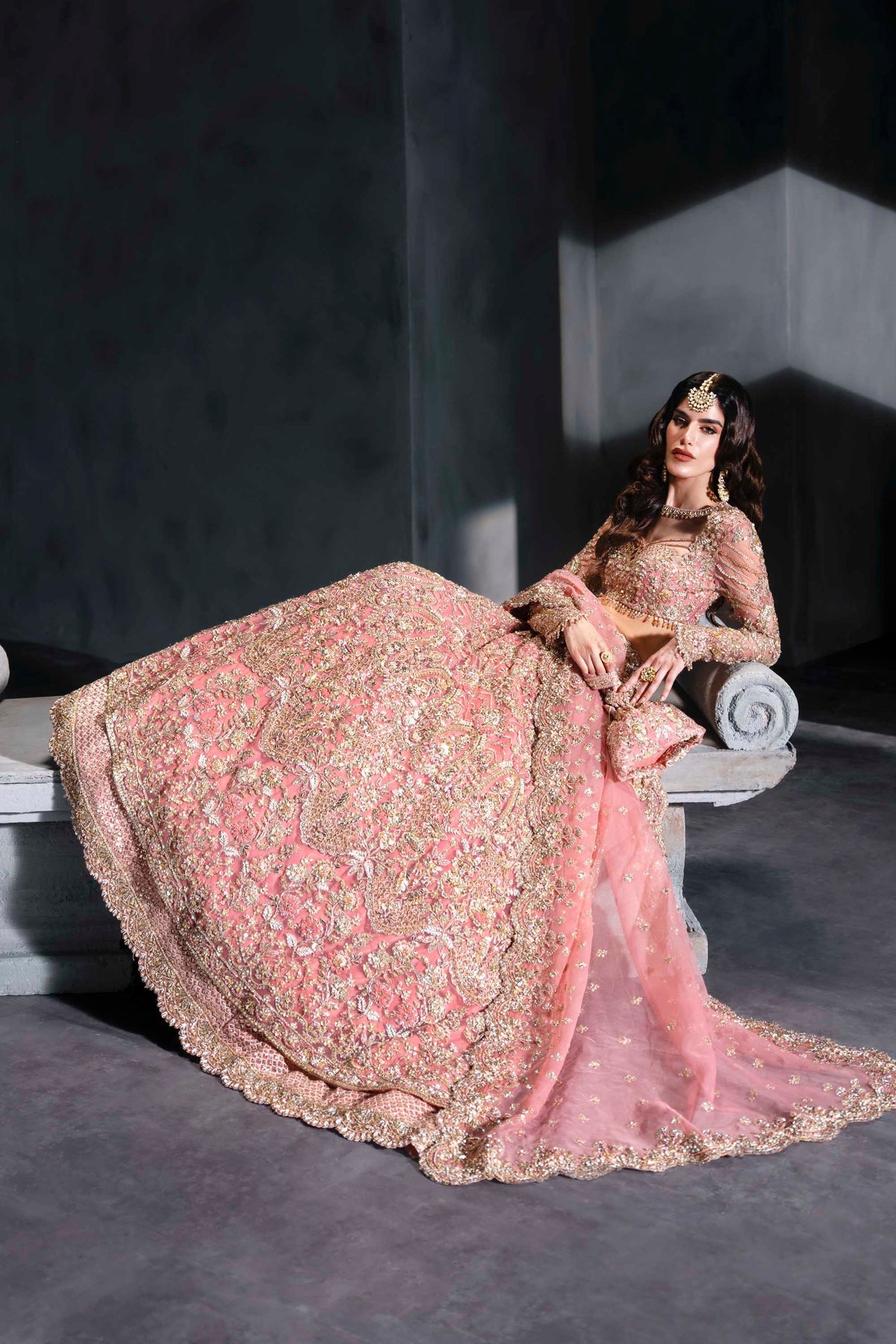 Akbar Aslam | Bridal Dresses | Emarelle - by Libasekhas UK - Registered Vendor of : Akbar Aslam - 100% Original Designer Dress