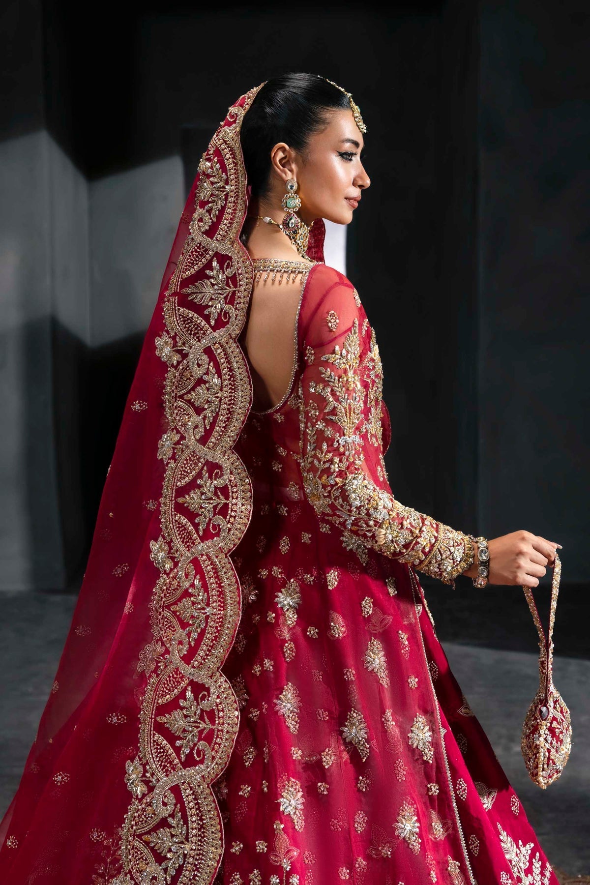 Akbar Aslam | Bridal Dresses | Merazya - by Libasekhas UK - Registered Vendor of : Akbar Aslam - 100% Original Designer Dress