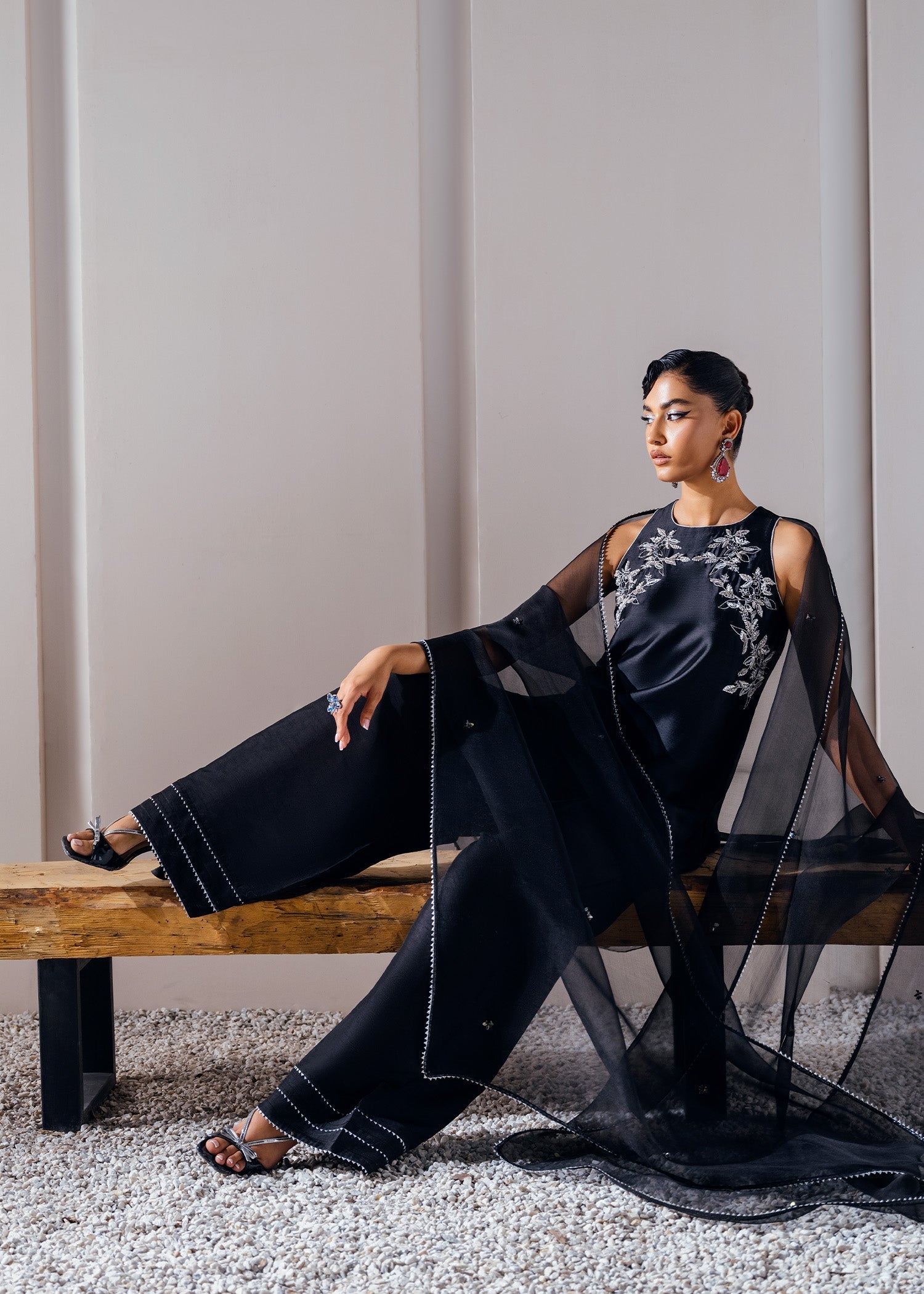 Mahum Asad | The Remix Edit | Rock - by - Libasekhas UK - Registered Vendor of : Mahum Asad - 100% Original Designer Dresss