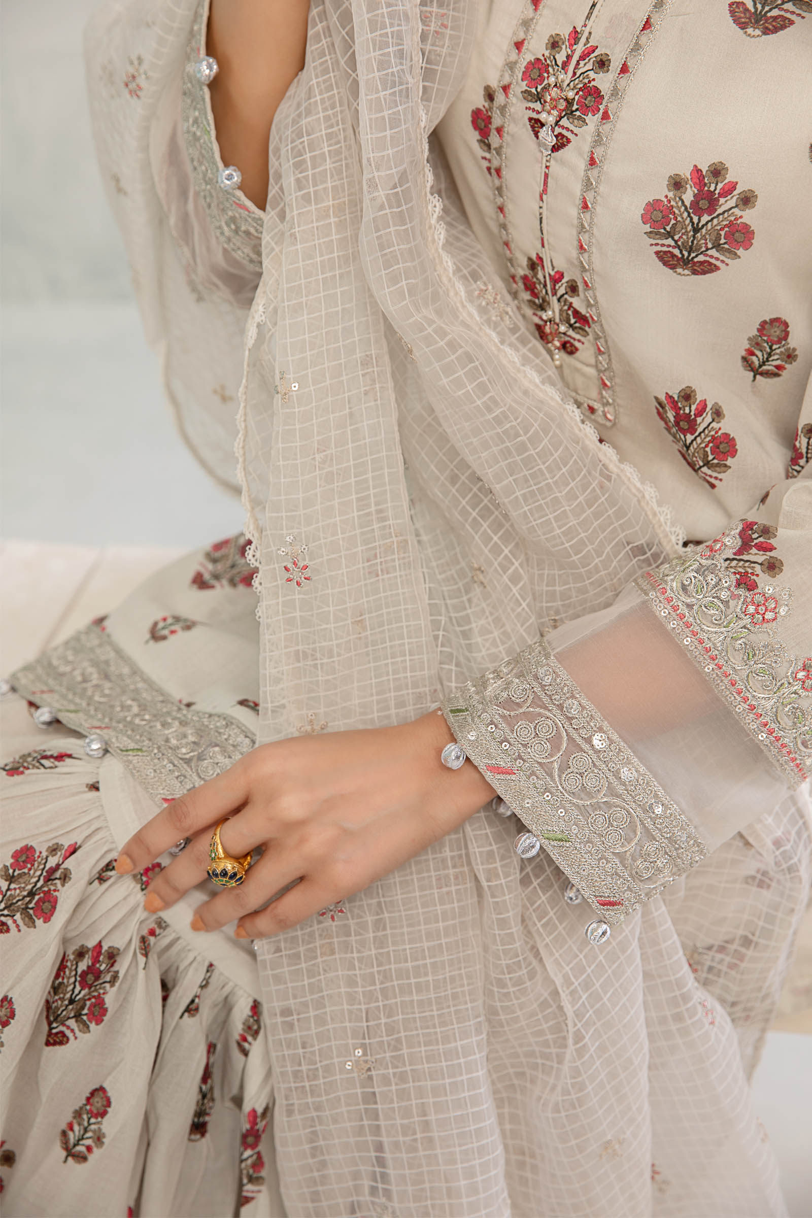 Maira B | Ready to Wear | DW-EA23-06R1 - by - Libasekhas UK - Registered Vendor of : Maria B - 100% Original Designer Dresss
