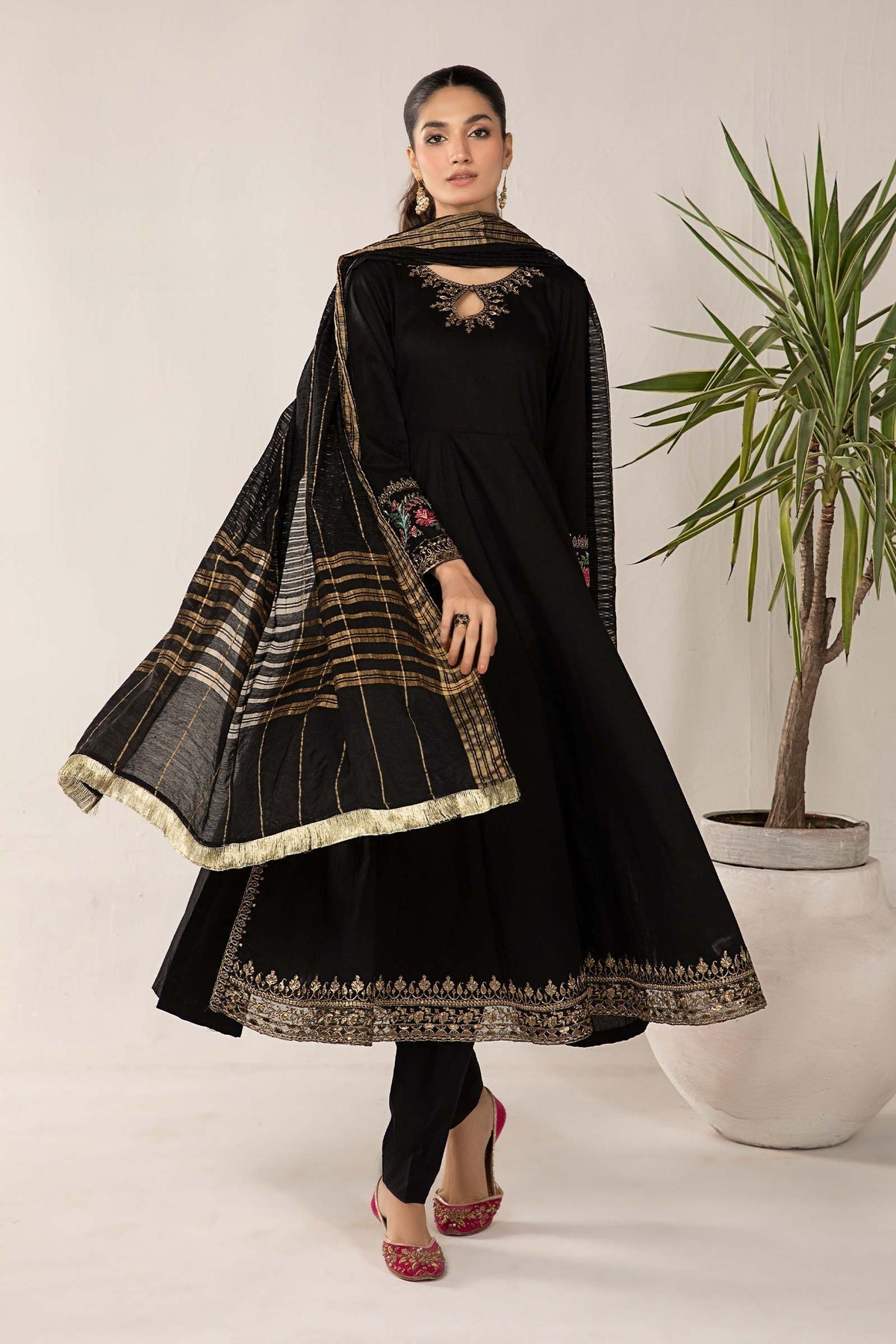 Maria B | Casual Pret 2024 | DW-EF24-115 - by - Libasekhas UK - Registered Vendor of : Maria B - 100% Original Designer Dresss
