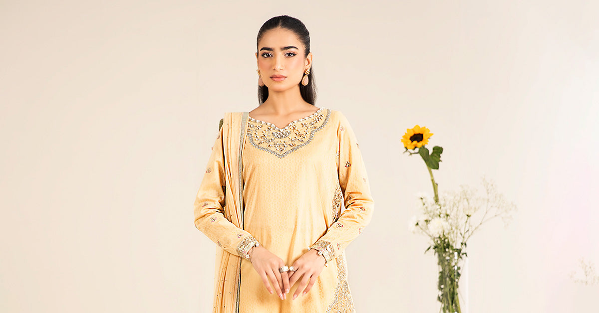 Maira B | Ready to Wear | DW-EF25-61 - by - Libasekhas UK - Registered Vendor of : Maria B - 100% Original Designer Dresss