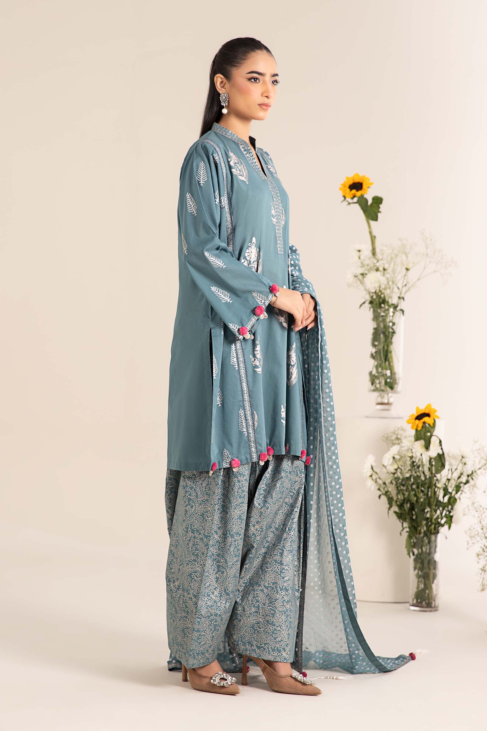 Maira B | Ready to Wear | DW-EF25-96 - by - Libasekhas UK - Registered Vendor of : Maria B - 100% Original Designer Dresss