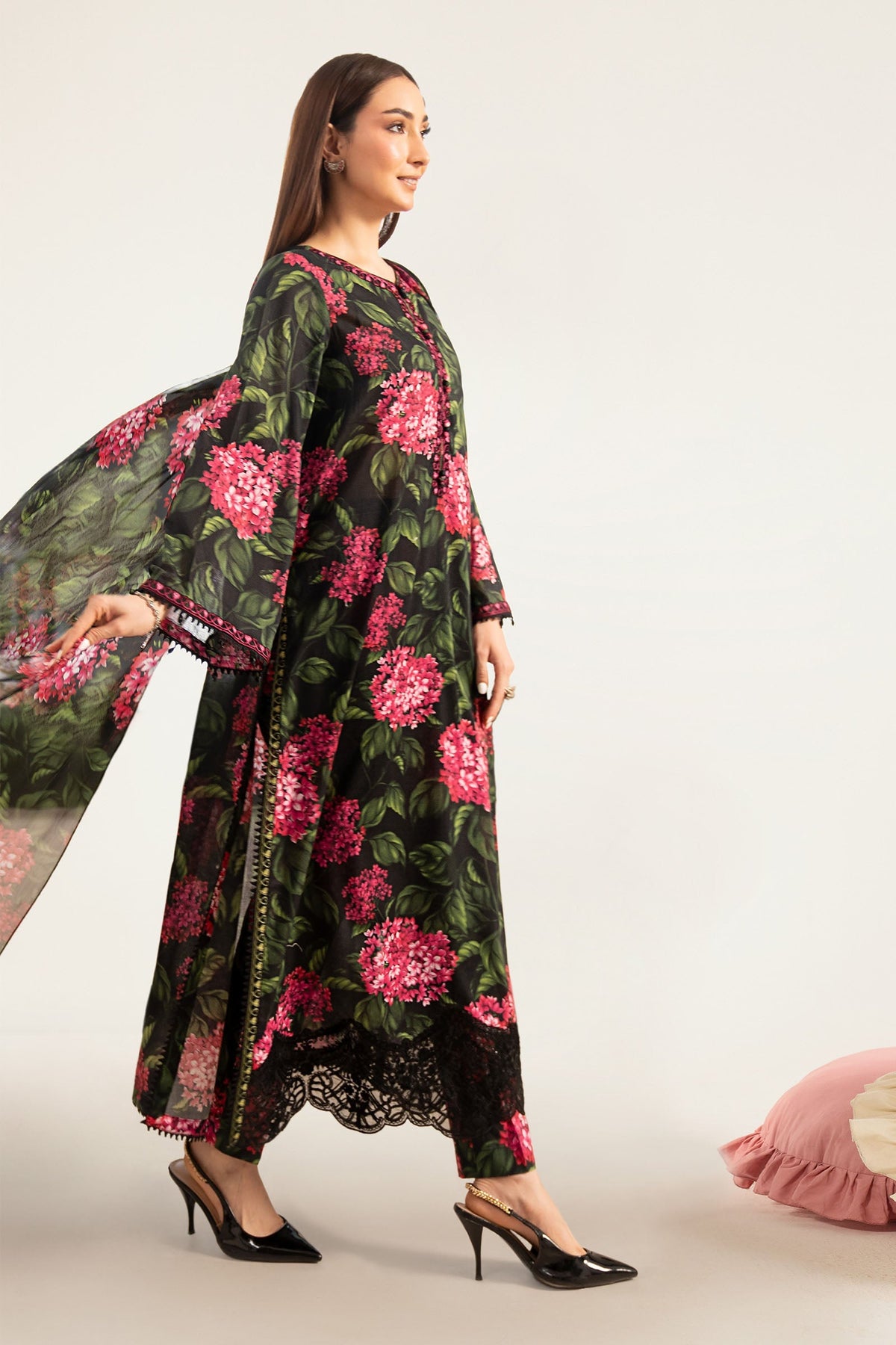 Maria B | Luxury Pret Pre Fall | DW-PF26-15-Black - by Libasekhas UK - Registered Vendor of : Maria B - 100% Original Designer Dress