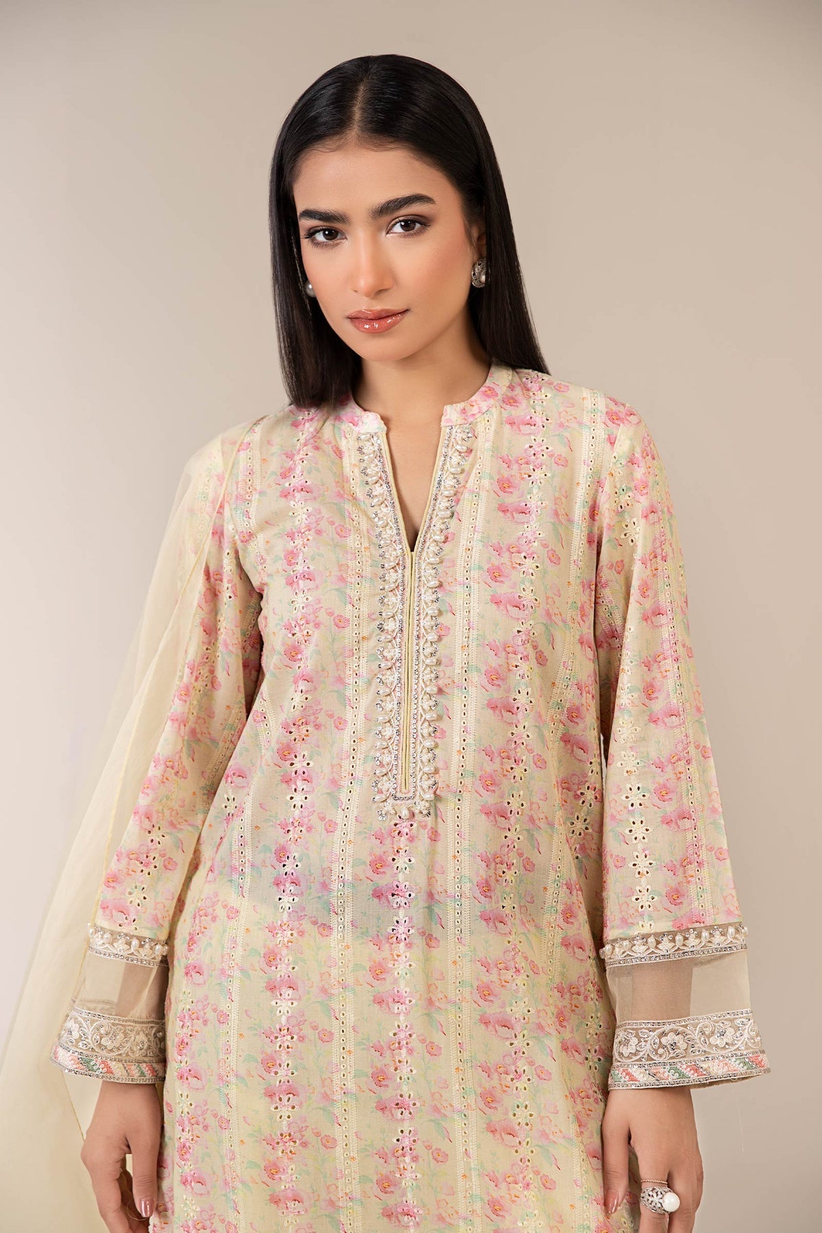 Maria B | Formal Wears | DW-EF25-18 - by - Libasekhas UK - Registered Vendor of : Maria B - 100% Original Designer Dresss