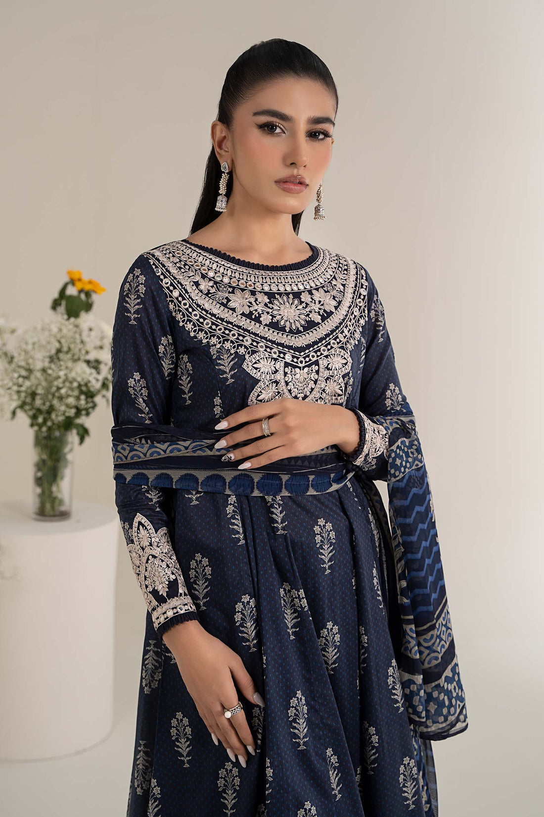 Maira B | Ready to Wear | DW-EF25-22 - by - Libasekhas UK - Registered Vendor of : Maria B - 100% Original Designer Dresss