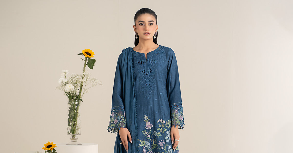Maira B | Ready to Wear | DW-EF25-45 - by - Libasekhas UK - Registered Vendor of : Maria B - 100% Original Designer Dresss
