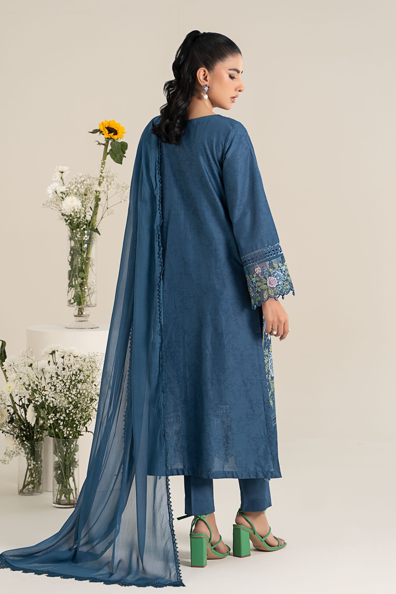 Maira B | Ready to Wear | DW-EF25-45 - by - Libasekhas UK - Registered Vendor of : Maria B - 100% Original Designer Dresss