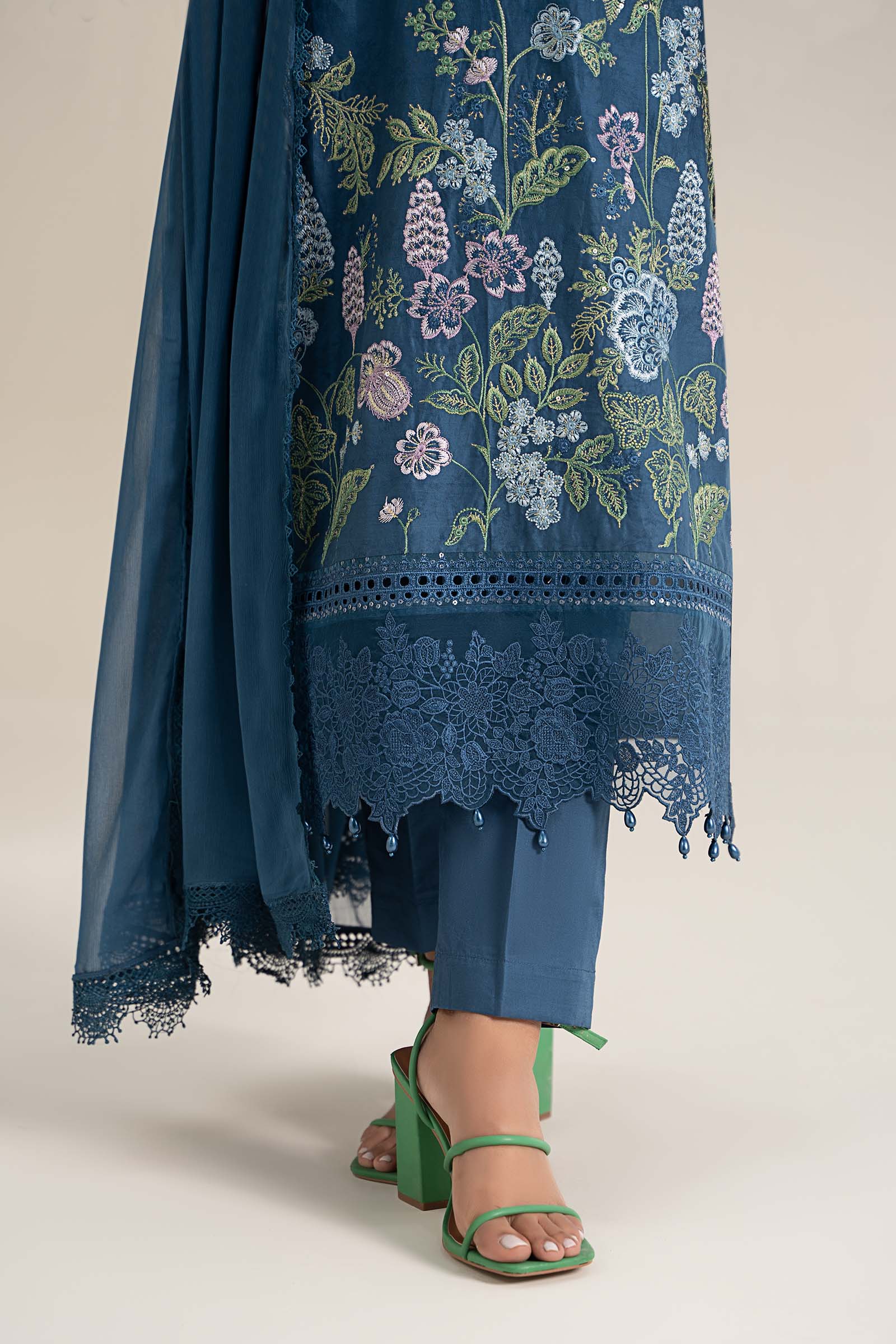 Maira B | Ready to Wear | DW-EF25-45 - by - Libasekhas UK - Registered Vendor of : Maria B - 100% Original Designer Dresss