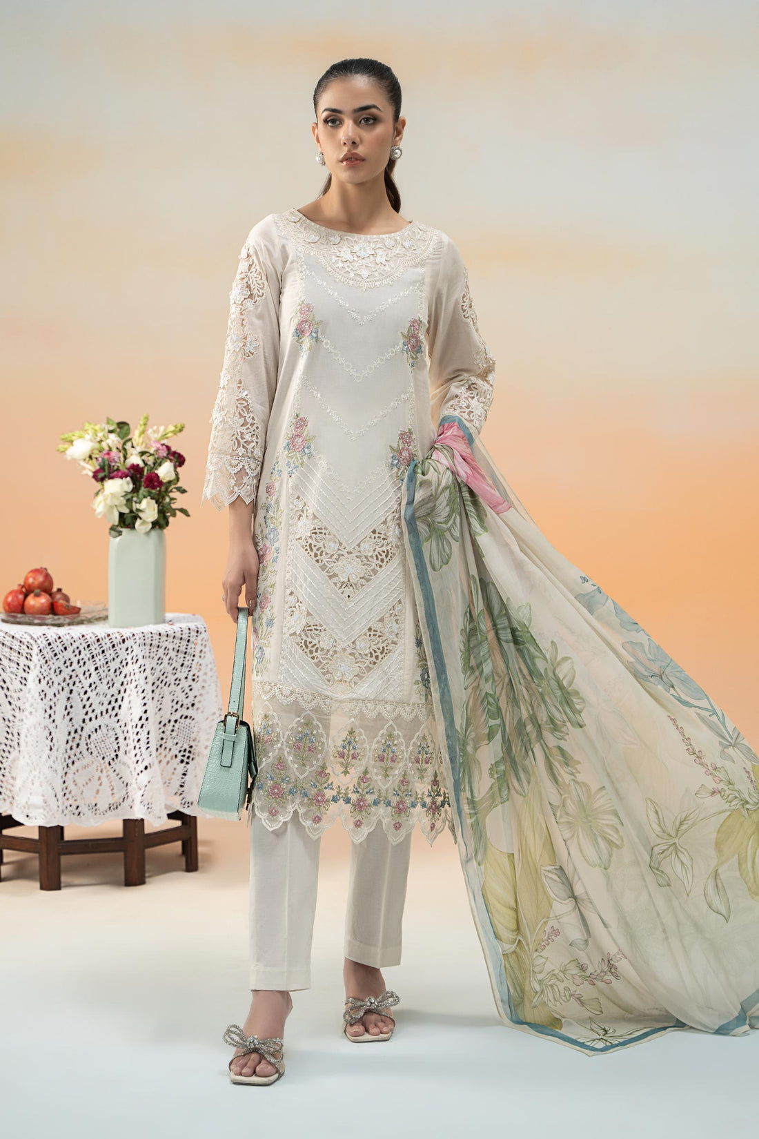Maira B | Ready to Wear | DW-EF25-53 - by - Libasekhas UK - Registered Vendor of : Maria B - 100% Original Designer Dresss