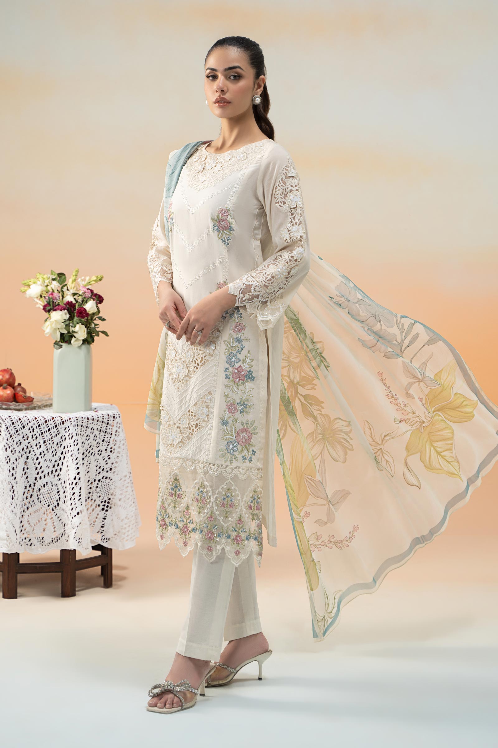 Maira B | Ready to Wear | DW-EF25-53 - by - Libasekhas UK - Registered Vendor of : Maria B - 100% Original Designer Dresss