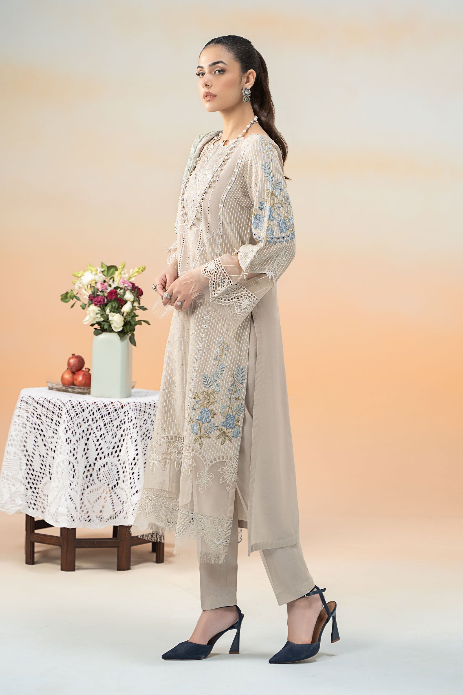 Maira B | Ready to Wear | DW-EF25-67 - by - Libasekhas UK - Registered Vendor of : Maria B - 100% Original Designer Dresss
