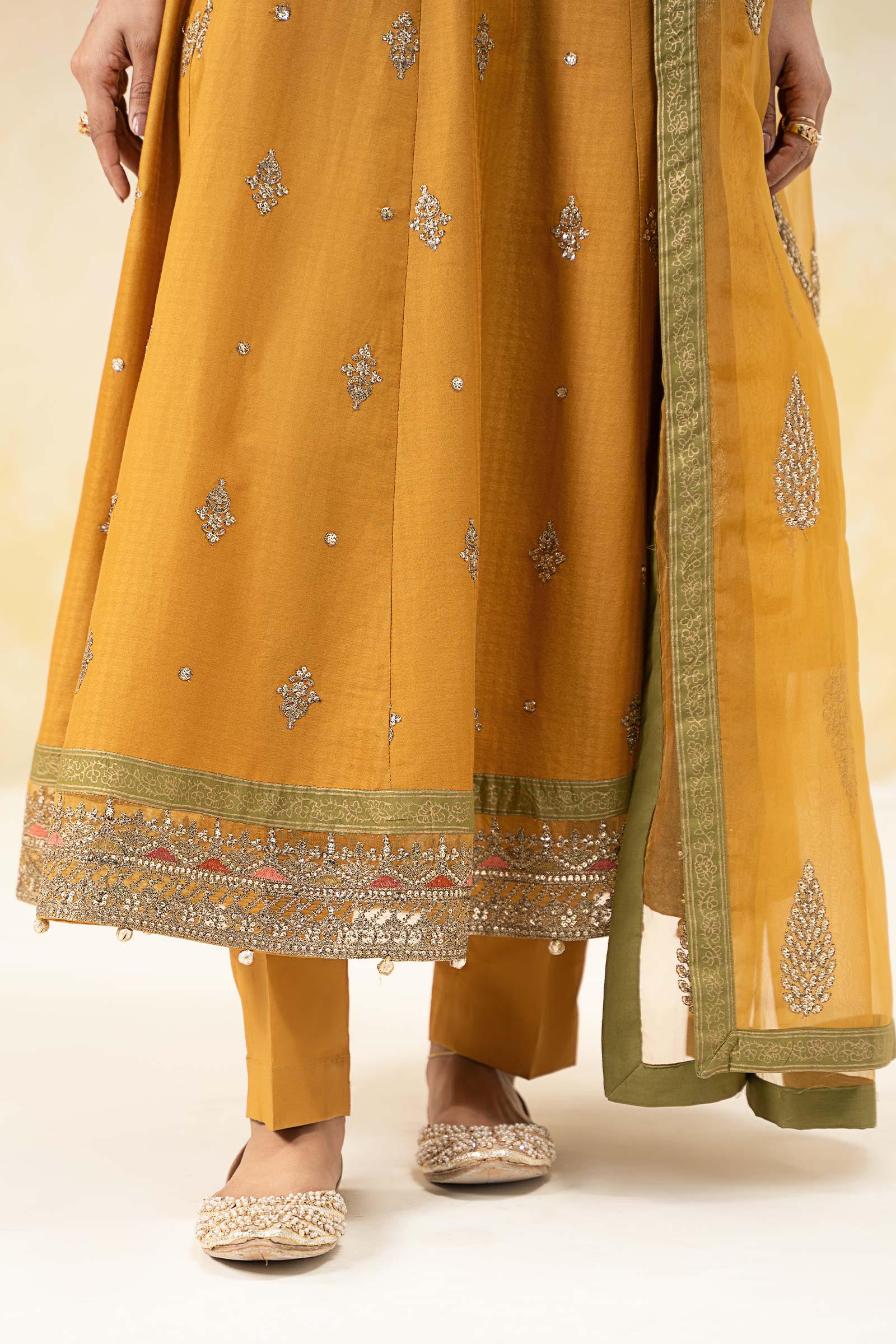 Maira B | Ready to Wear | DW-EF25-68 - by - Libasekhas UK - Registered Vendor of : Maria B - 100% Original Designer Dresss