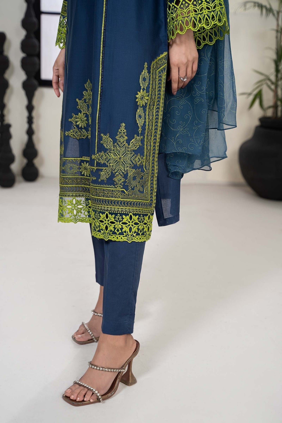 Maria B | Casual Pret 2024 | DW-EF24-103 - by - Libasekhas UK - Registered Vendor of : Maria B - 100% Original Designer Dresss