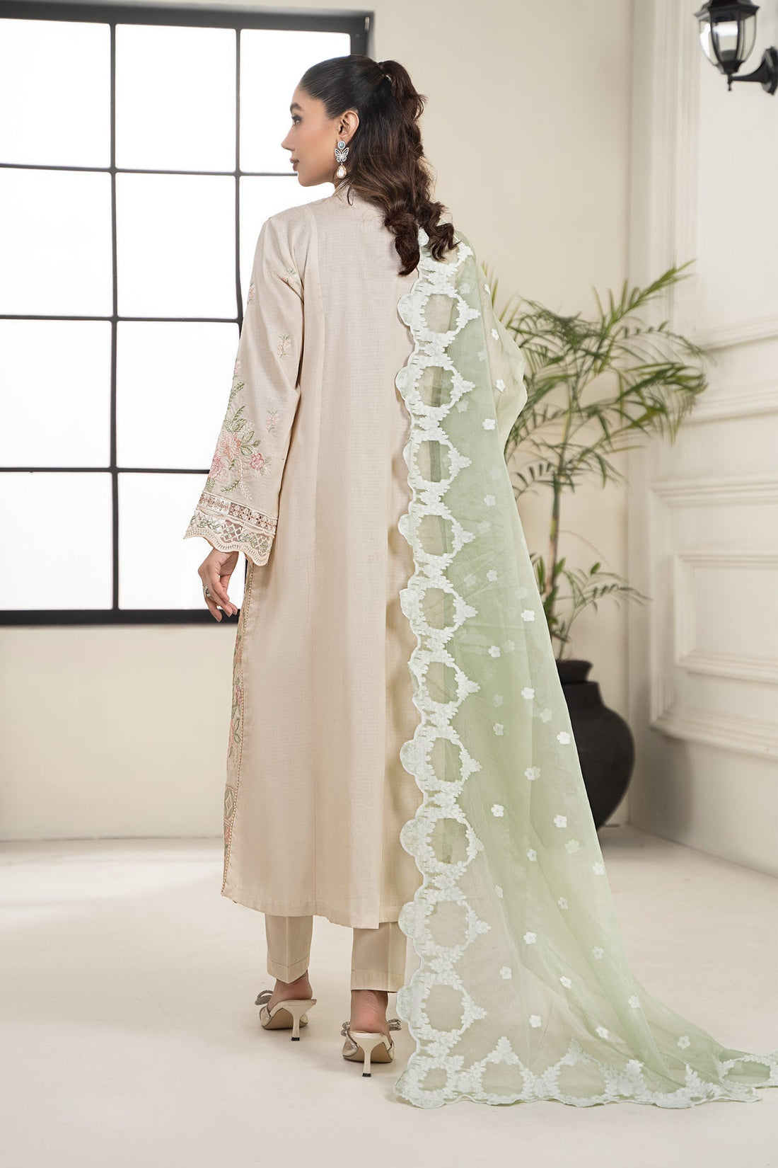 Maria B | Casual Pret 2024 | DW-EF24-33 - by - Libasekhas UK - Registered Vendor of : Maria B - 100% Original Designer Dresss
