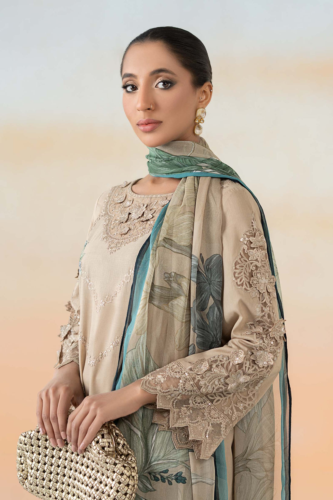 Maira B | Ready to Wear | DW-EF25-53 - by - Libasekhas UK - Registered Vendor of : Maria B - 100% Original Designer Dresss