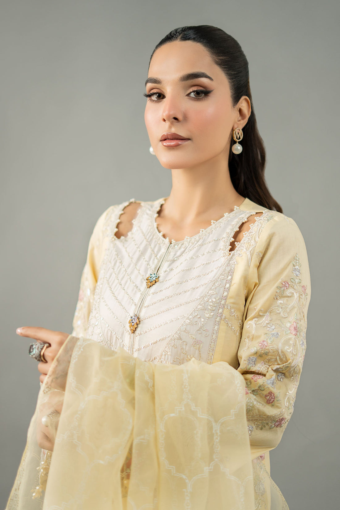Maira B | Ready to Wear | DW-EF25-69 - by - Libasekhas UK - Registered Vendor of : Maria B - 100% Original Designer Dresss