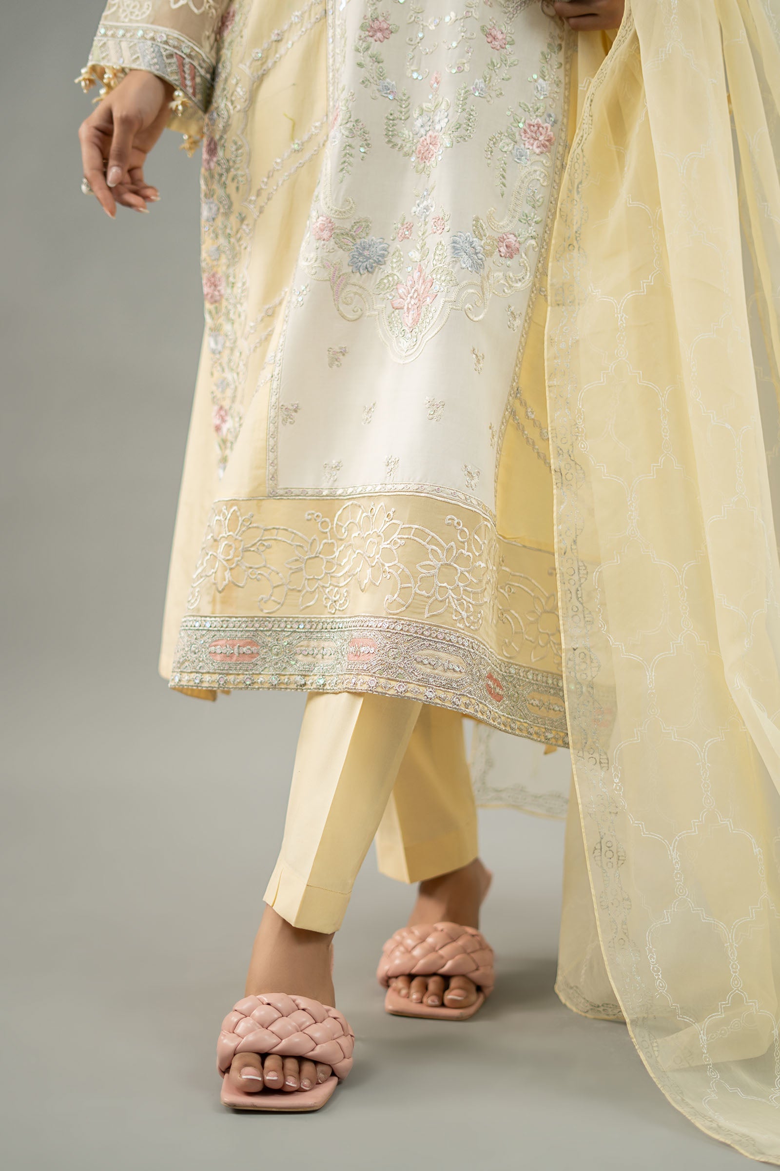 Maira B | Ready to Wear | DW-EF25-69 - by - Libasekhas UK - Registered Vendor of : Maria B - 100% Original Designer Dresss