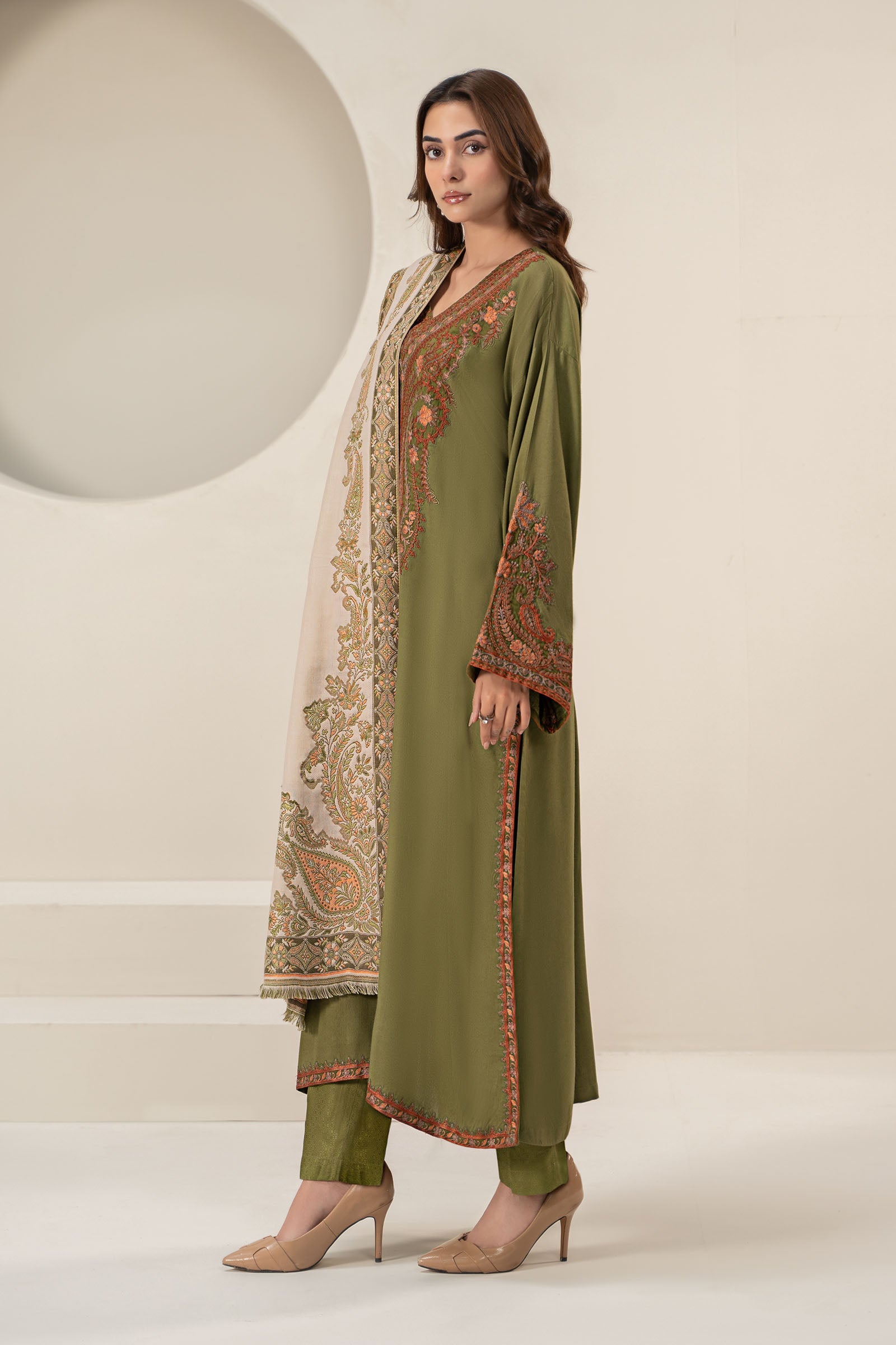 Maira B | Ready to Wear | DW-W24-100 - by - Libasekhas UK - Registered Vendor of : Maria B - 100% Original Designer Dresss