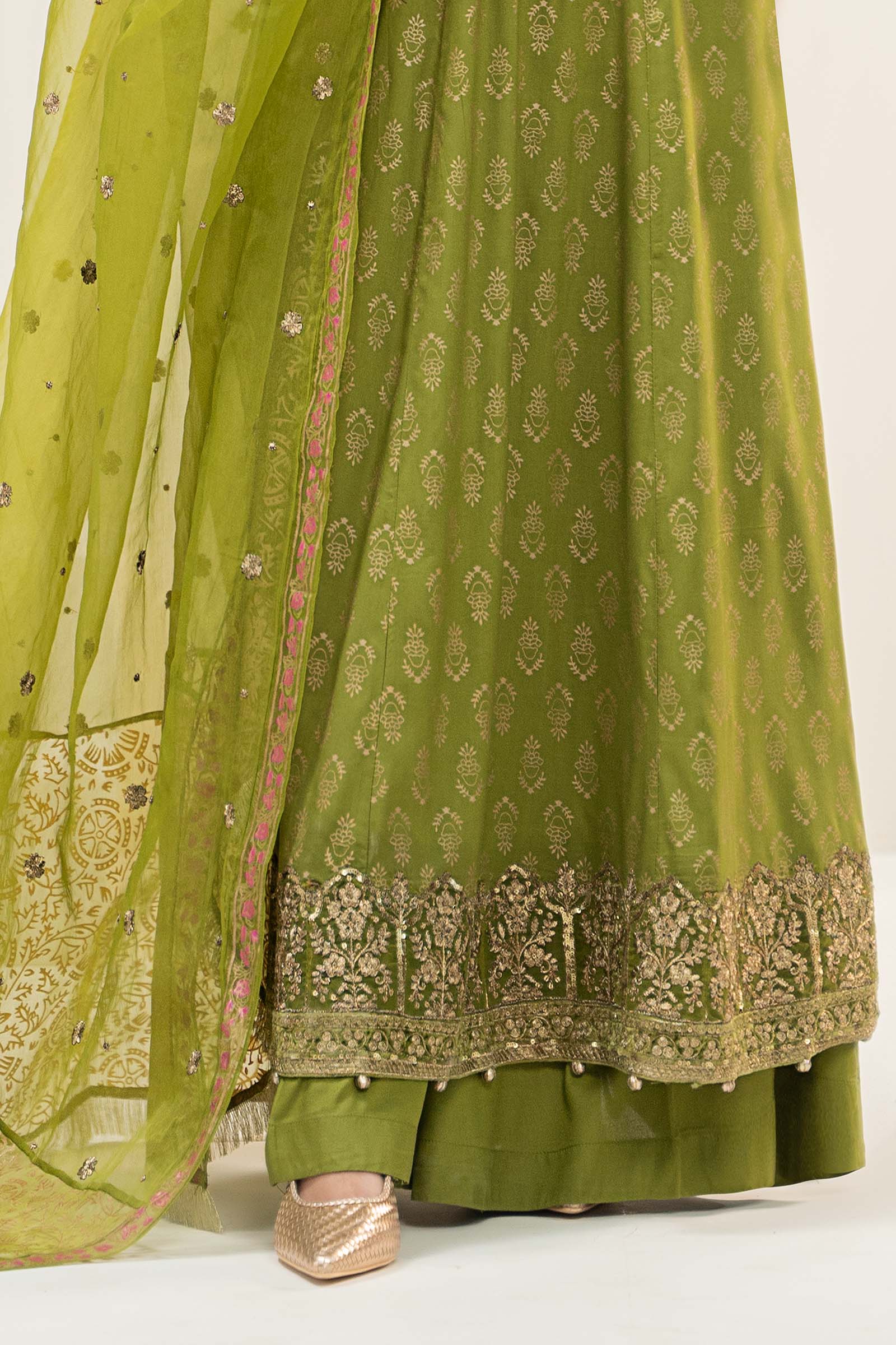 Maira B | Ready to Wear | DW-W24-101 - by - Libasekhas UK - Registered Vendor of : Maria B - 100% Original Designer Dresss
