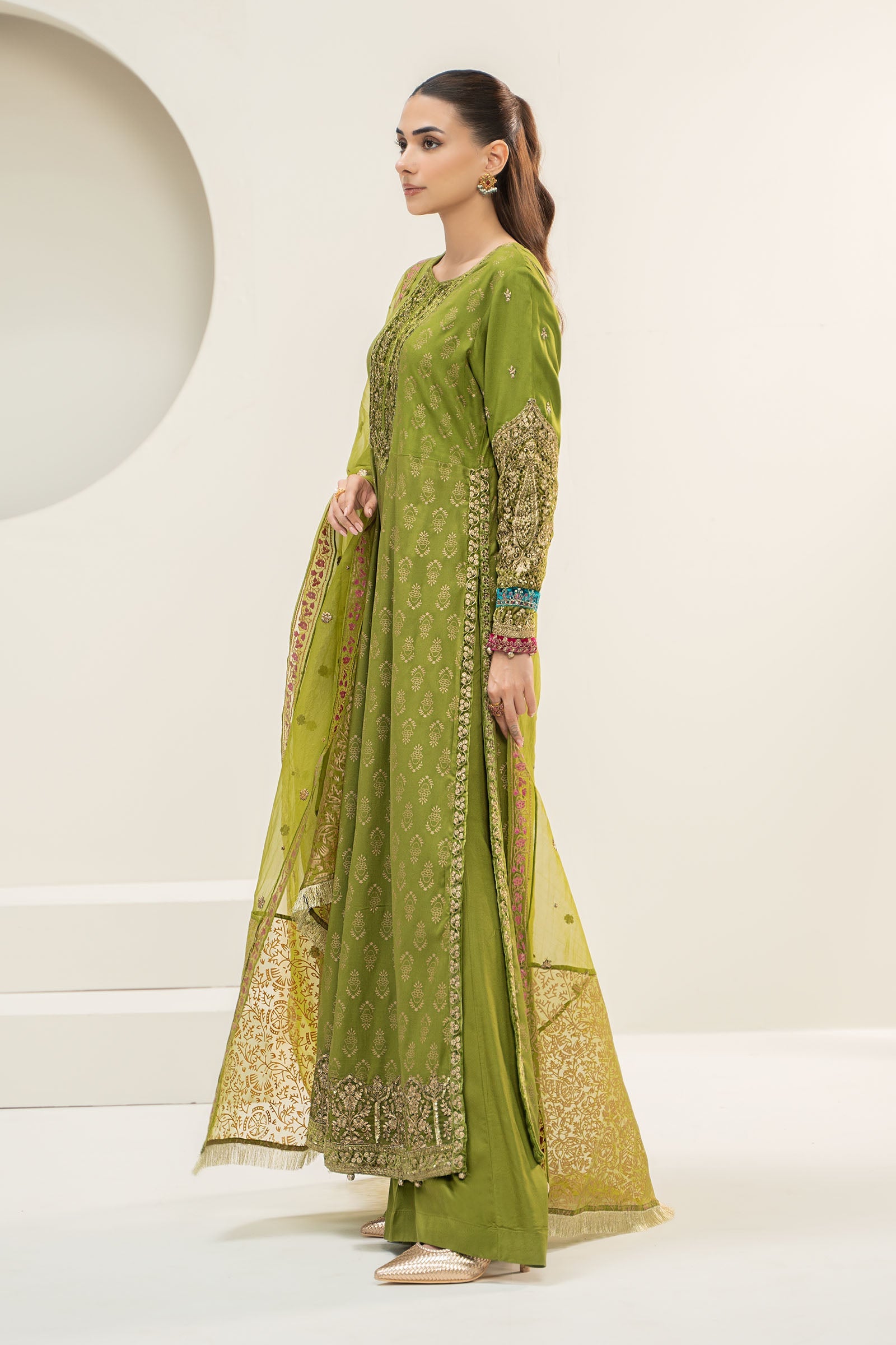 Maira B | Ready to Wear | DW-W24-101 - by - Libasekhas UK - Registered Vendor of : Maria B - 100% Original Designer Dresss