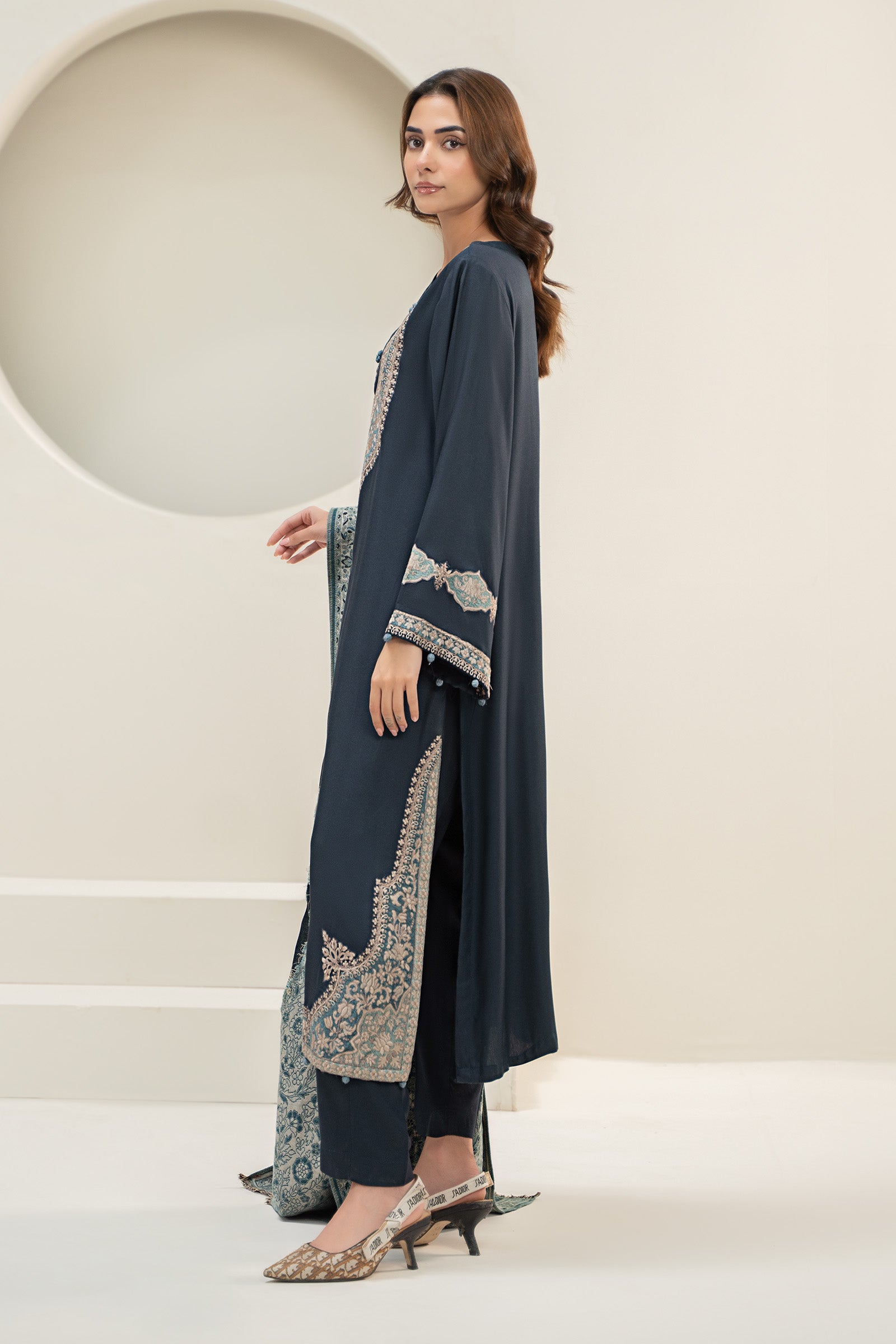 Maira B | Ready to Wear | DW-W24-102 - by - Libasekhas UK - Registered Vendor of : Maria B - 100% Original Designer Dresss