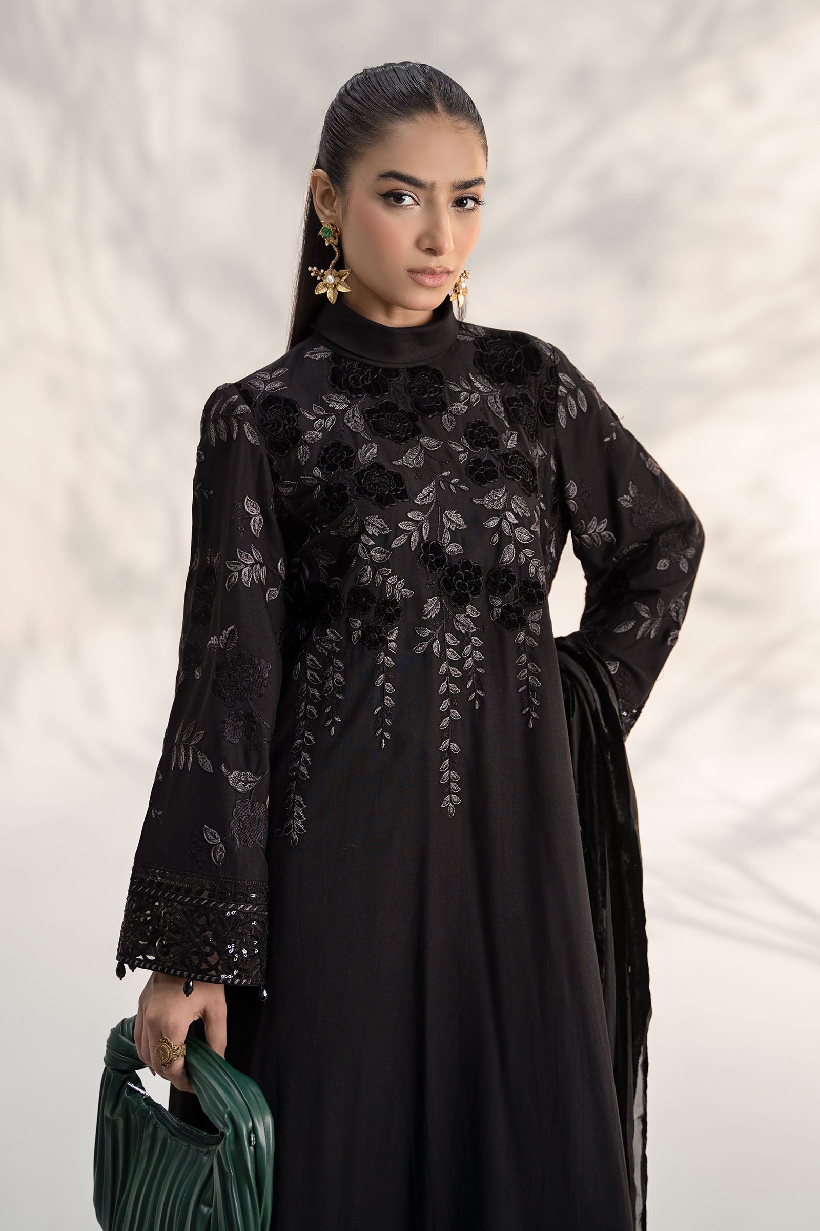 Maira B | Ready to Wear | DW-W24-103 - by - Libasekhas UK - Registered Vendor of : Maria B - 100% Original Designer Dresss
