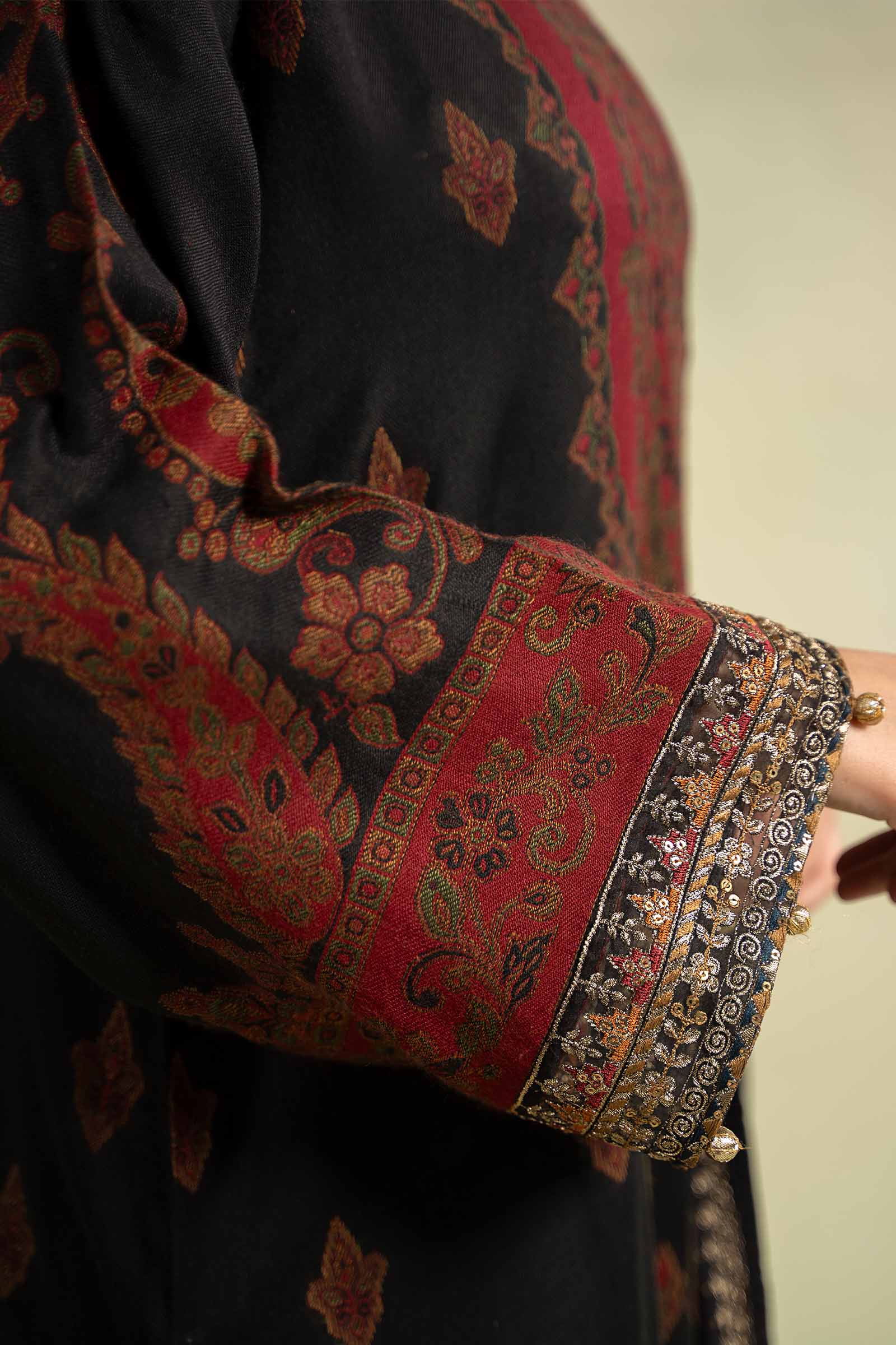 Maira B | Ready to Wear | DW-W24-107 - by - Libasekhas UK - Registered Vendor of : Maria B - 100% Original Designer Dresss