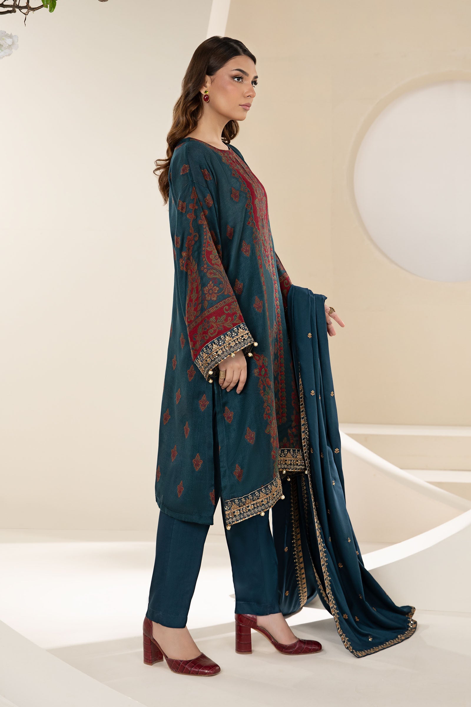 Maira B | Ready to Wear | DW-W24-107 - by - Libasekhas UK - Registered Vendor of : Maria B - 100% Original Designer Dresss