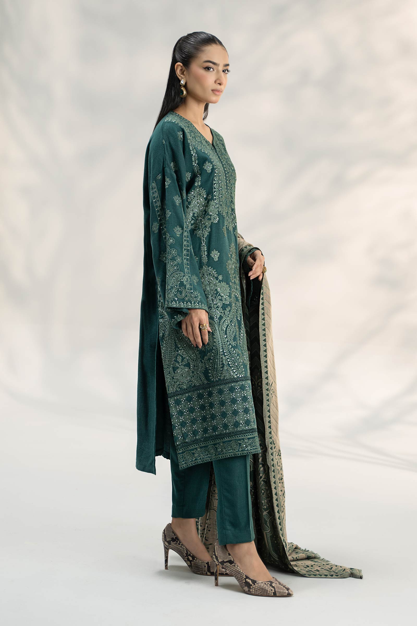 Maira B | Ready to Wear | DW-W24-14 - by - Libasekhas UK - Registered Vendor of : Maria B - 100% Original Designer Dresss