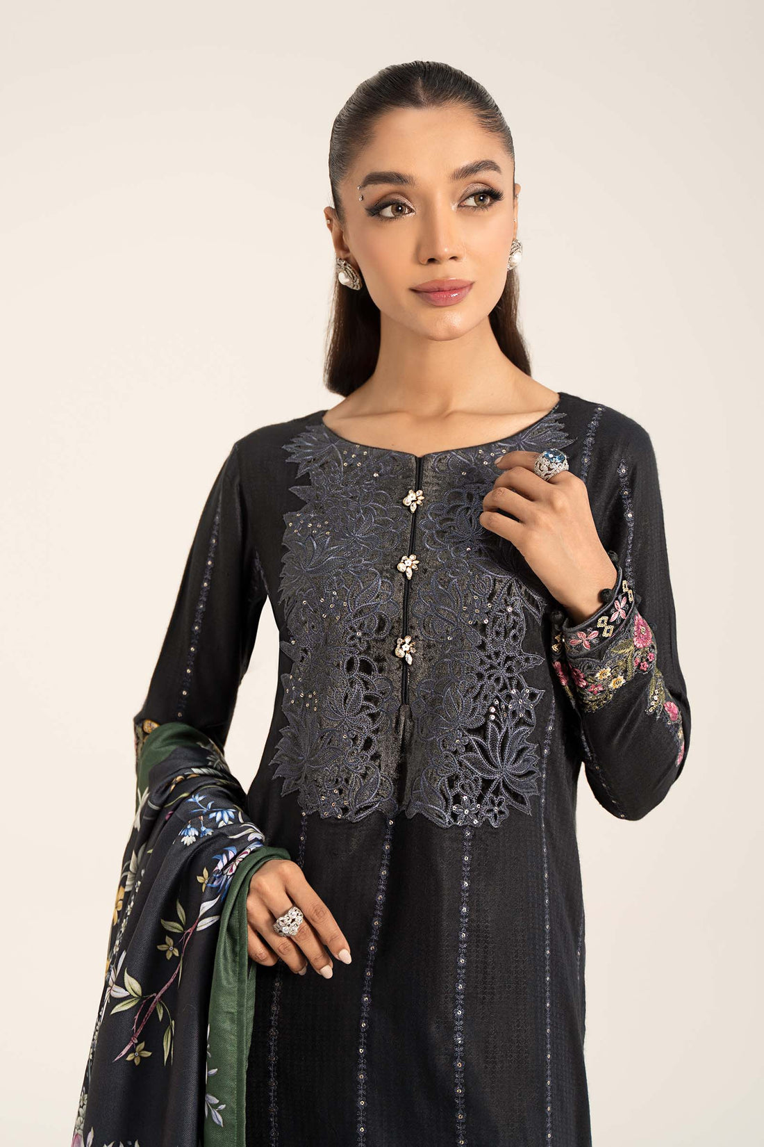 Maira B | Ready to Wear | DW-W24-150 - by - Libasekhas UK - Registered Vendor of : Maria B - 100% Original Designer Dresss