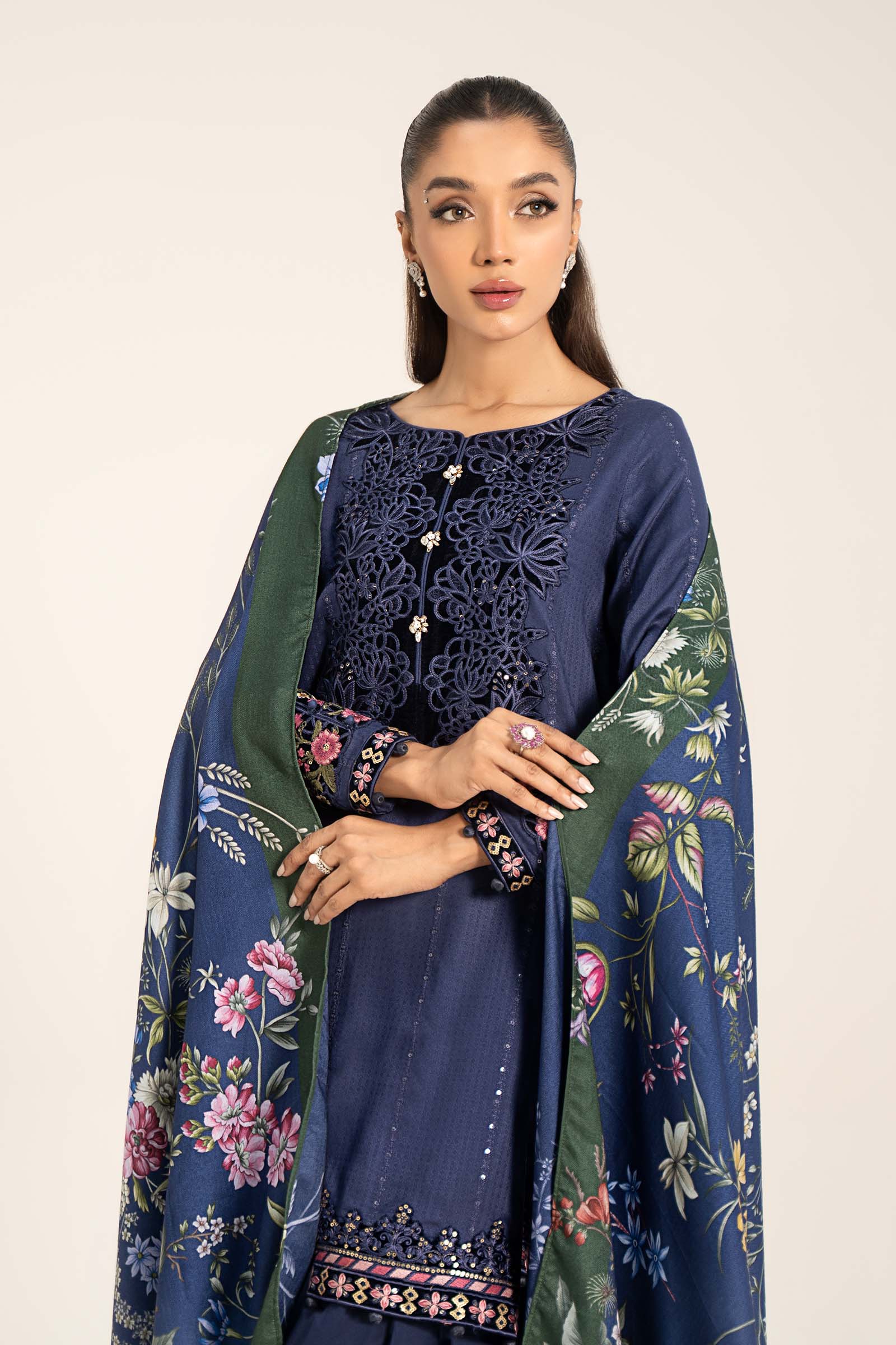 Maira B | Ready to Wear | DW-W24-150 - by - Libasekhas UK - Registered Vendor of : Maria B - 100% Original Designer Dresss