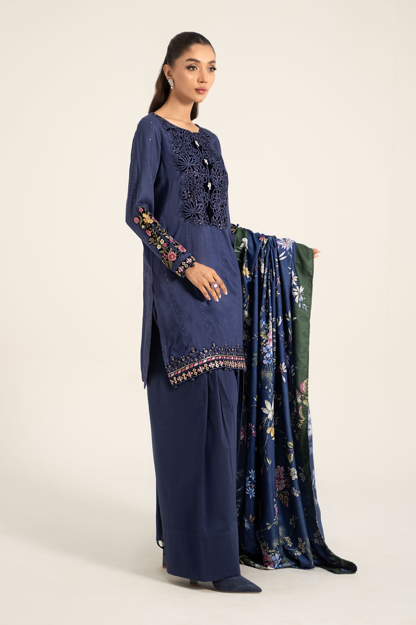 Maira B | Ready to Wear | DW-W24-150 - by - Libasekhas UK - Registered Vendor of : Maria B - 100% Original Designer Dresss