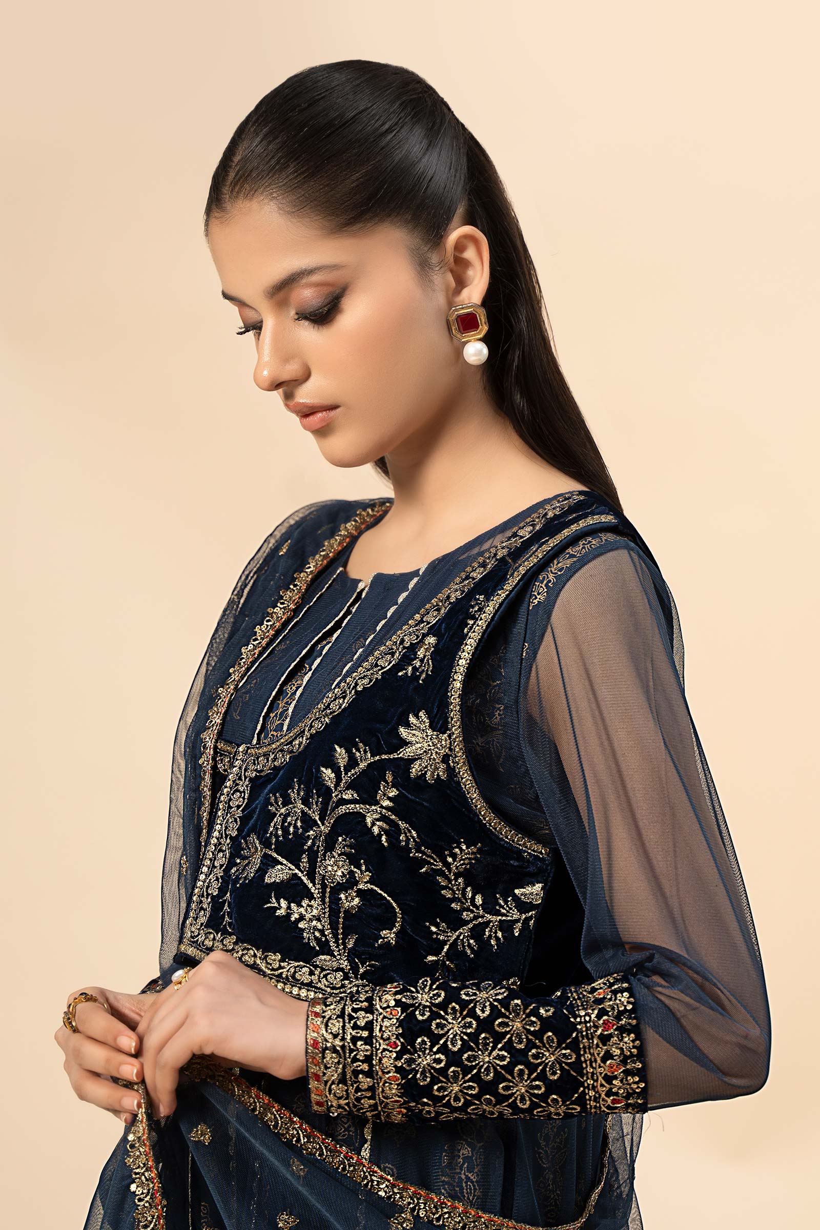 Maira B | Ready to Wear | DW-W24-151 - by - Libasekhas UK - Registered Vendor of : Maria B - 100% Original Designer Dresss