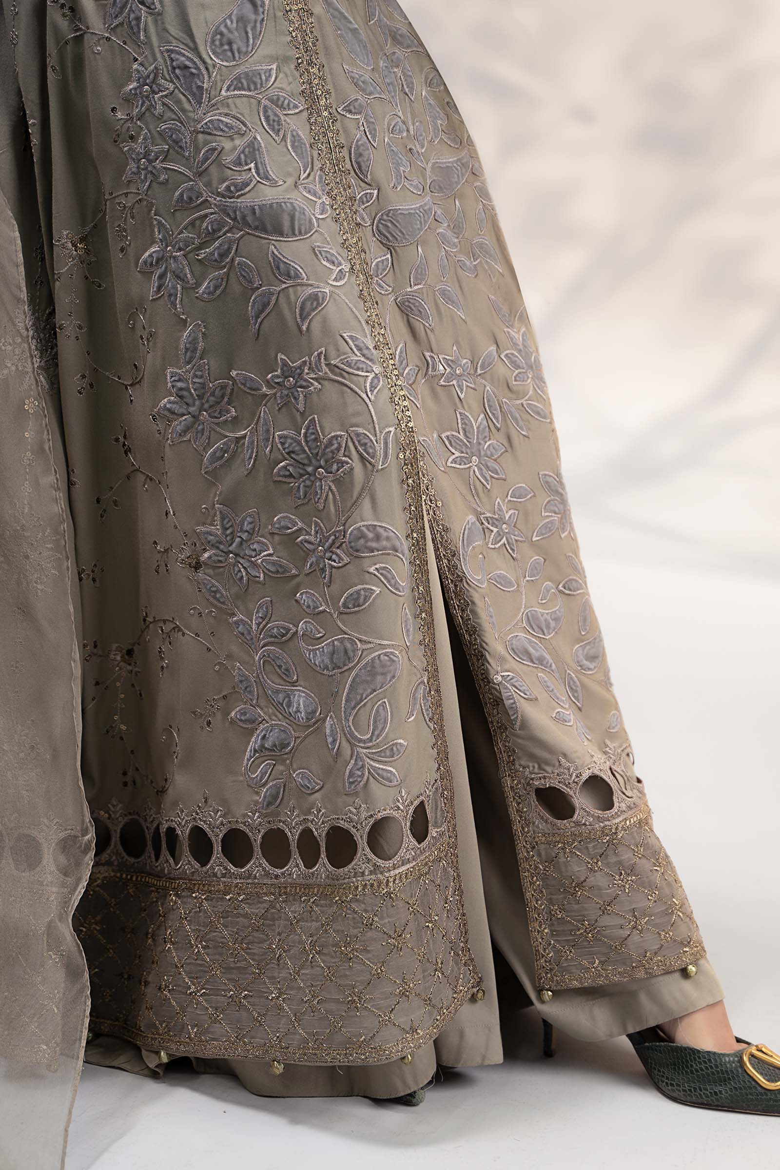 Maira B | Ready to Wear | DW-W24-159 - by - Libasekhas UK - Registered Vendor of : Maria B - 100% Original Designer Dresss