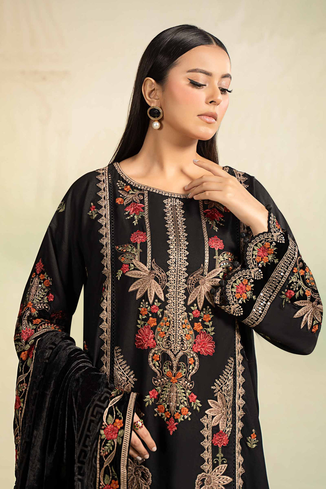 Maira B | Ready to Wear | DW-W24-16 - by - Libasekhas UK - Registered Vendor of : Maria B - 100% Original Designer Dresss
