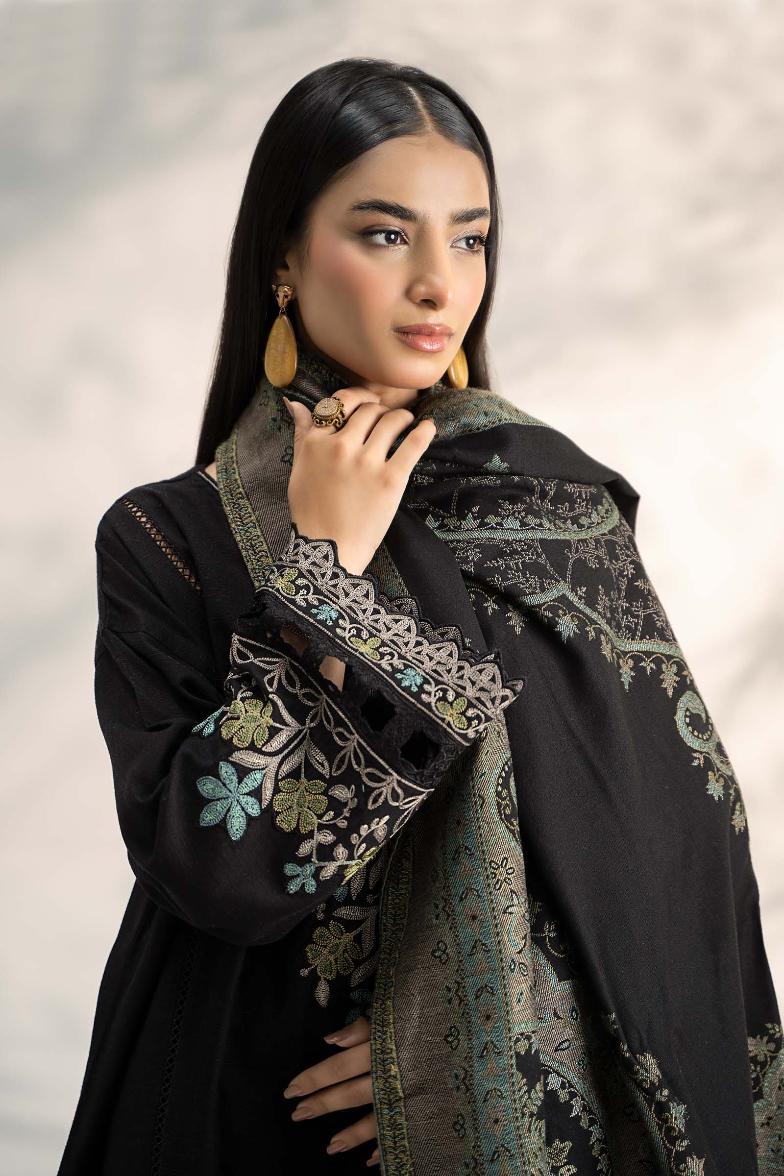 Maira B | Ready to Wear | DW-W24-19 - by - Libasekhas UK - Registered Vendor of : Maria B - 100% Original Designer Dresss