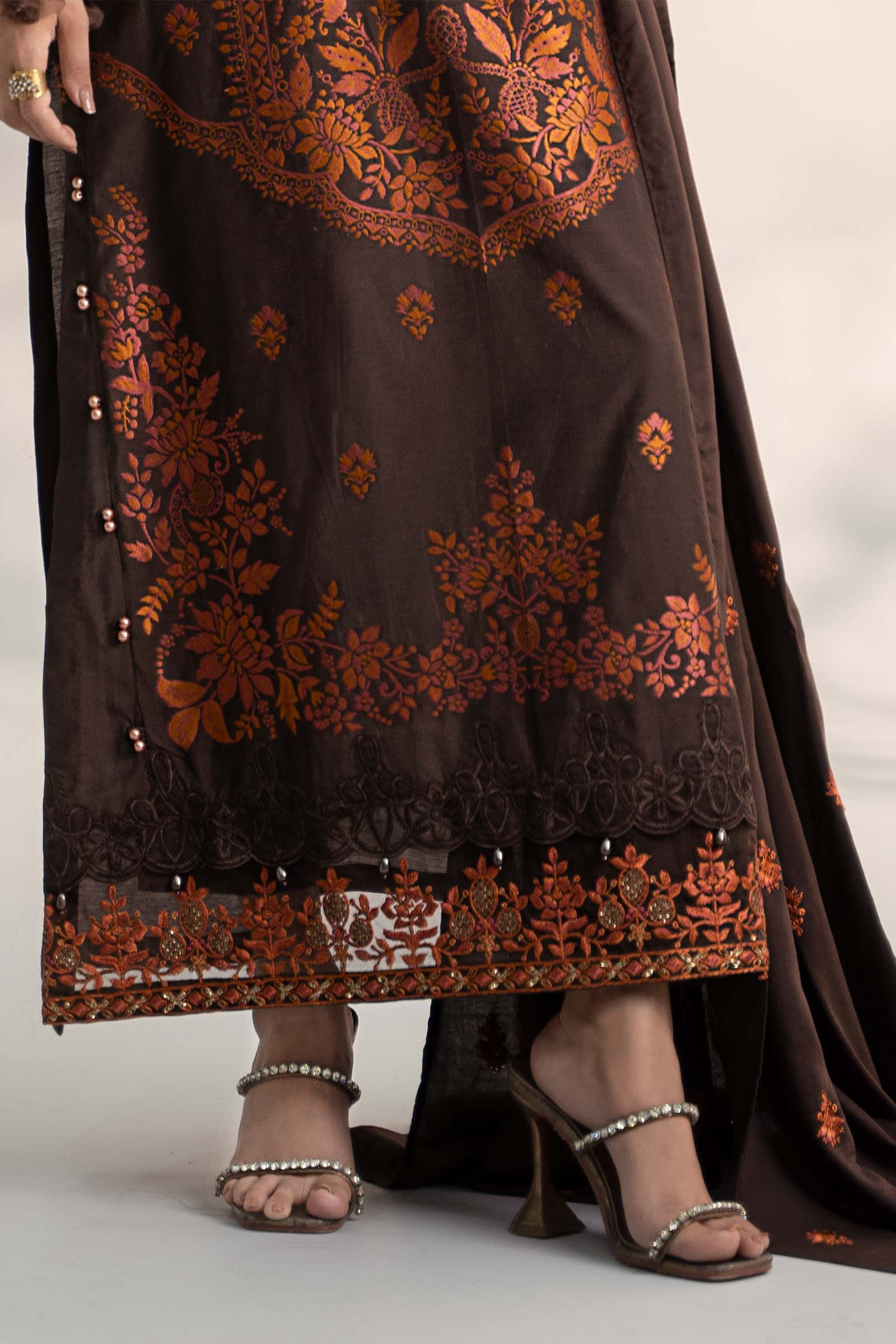 Maira B | Ready to Wear | DW-W24-21 - by - Libasekhas UK - Registered Vendor of : Maria B - 100% Original Designer Dresss