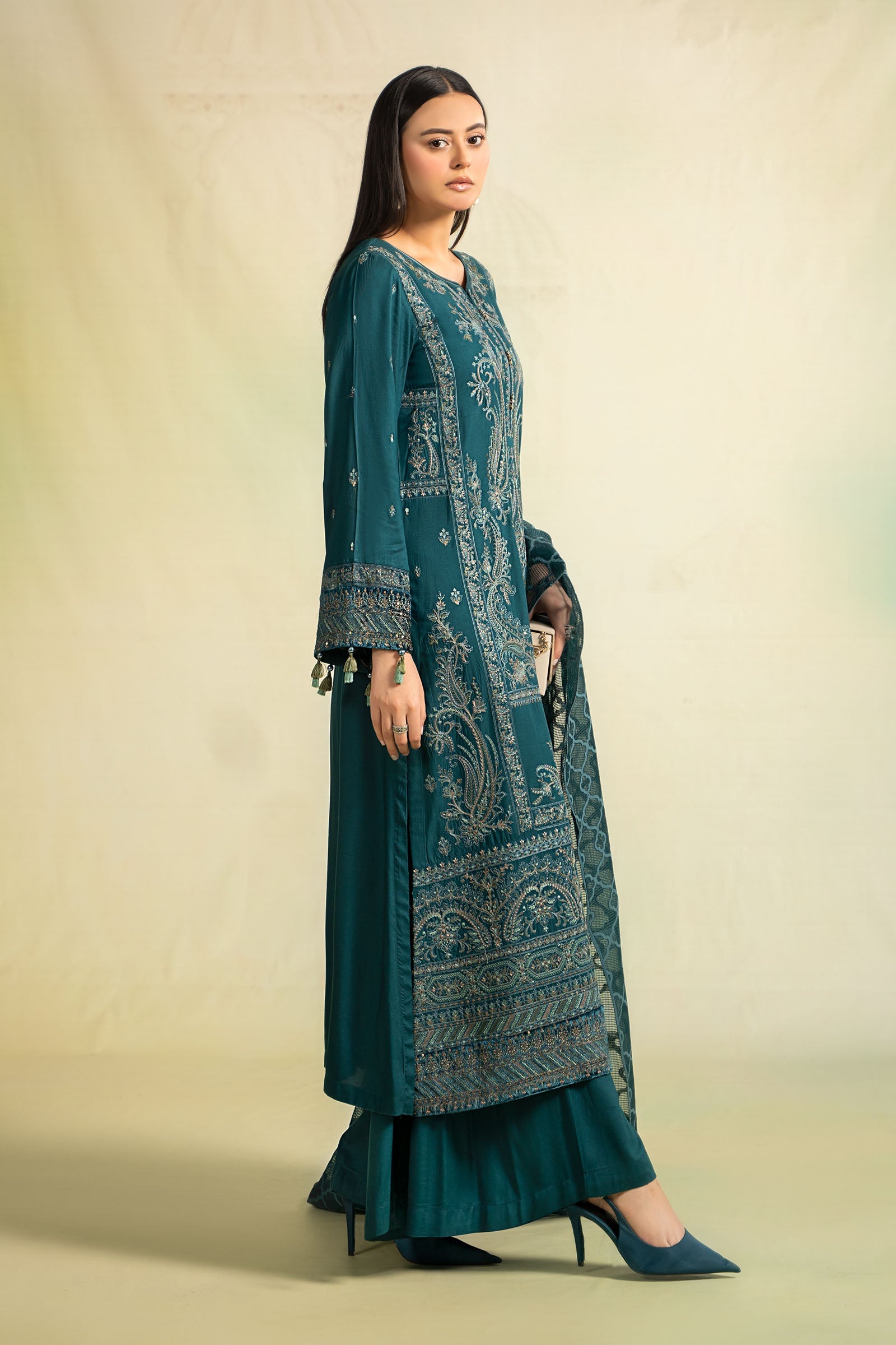 Maira B | Ready to Wear | DW-W24-22 - by - Libasekhas UK - Registered Vendor of : Maria B - 100% Original Designer Dresss